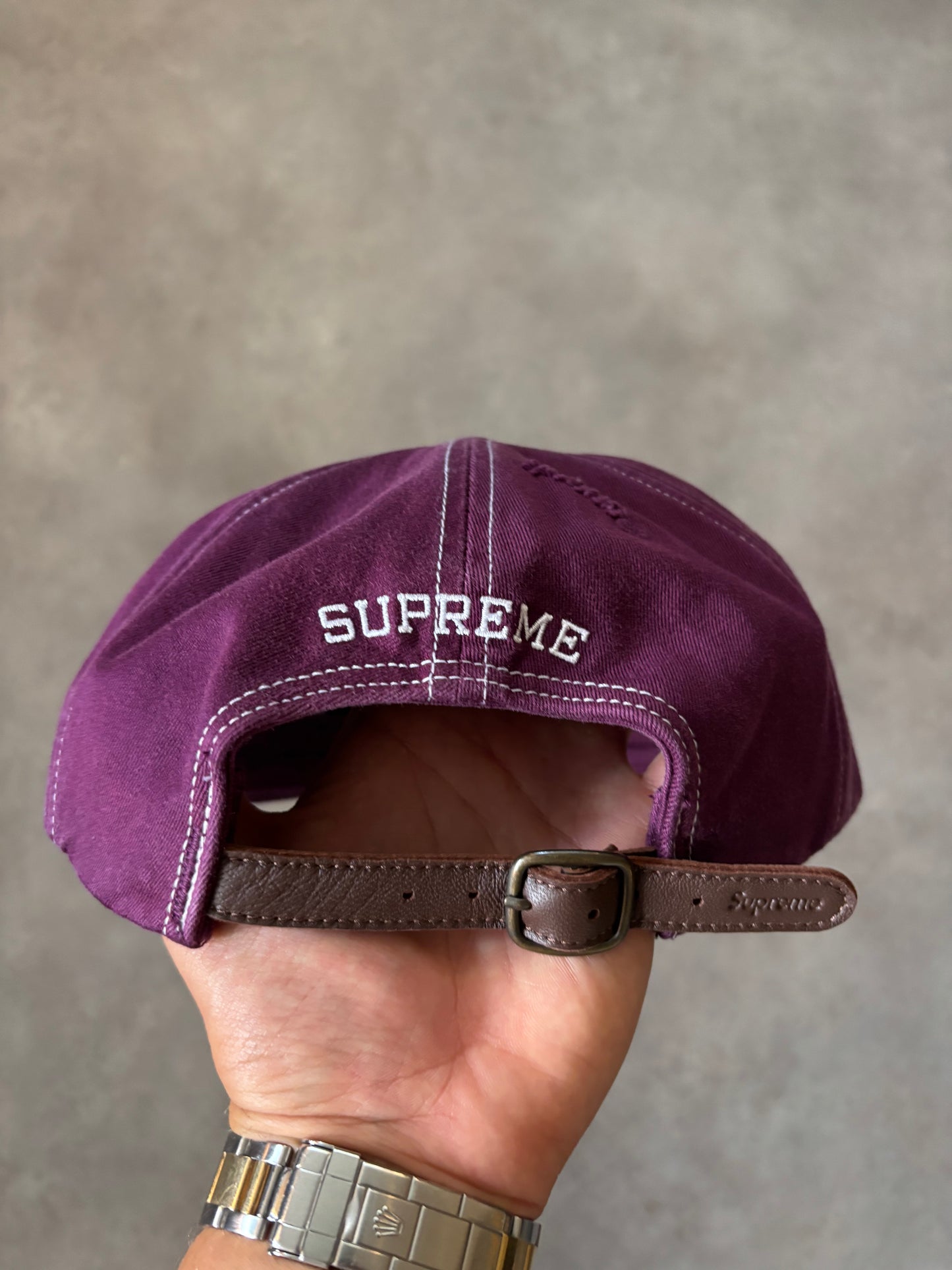 Supreme Distressed Script 6-Panel Cap
