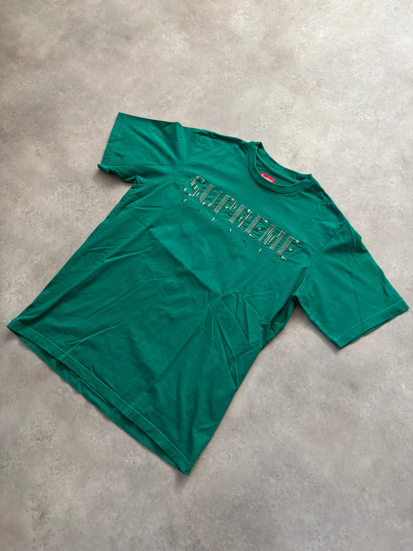Supreme MCMXCIV Tee (Str. M)