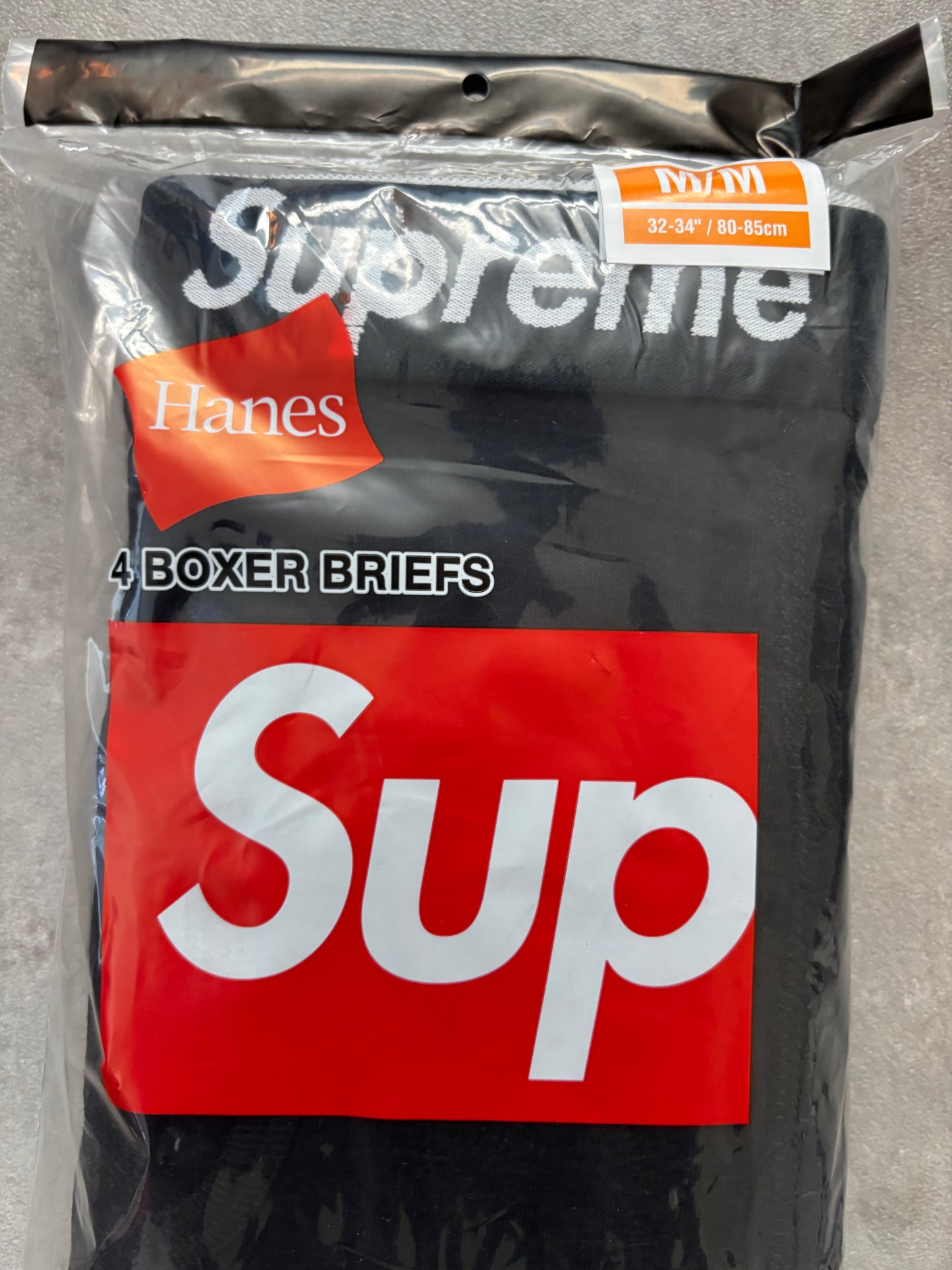 Supreme Hanes Boxers (4 Pack) (Str. M)