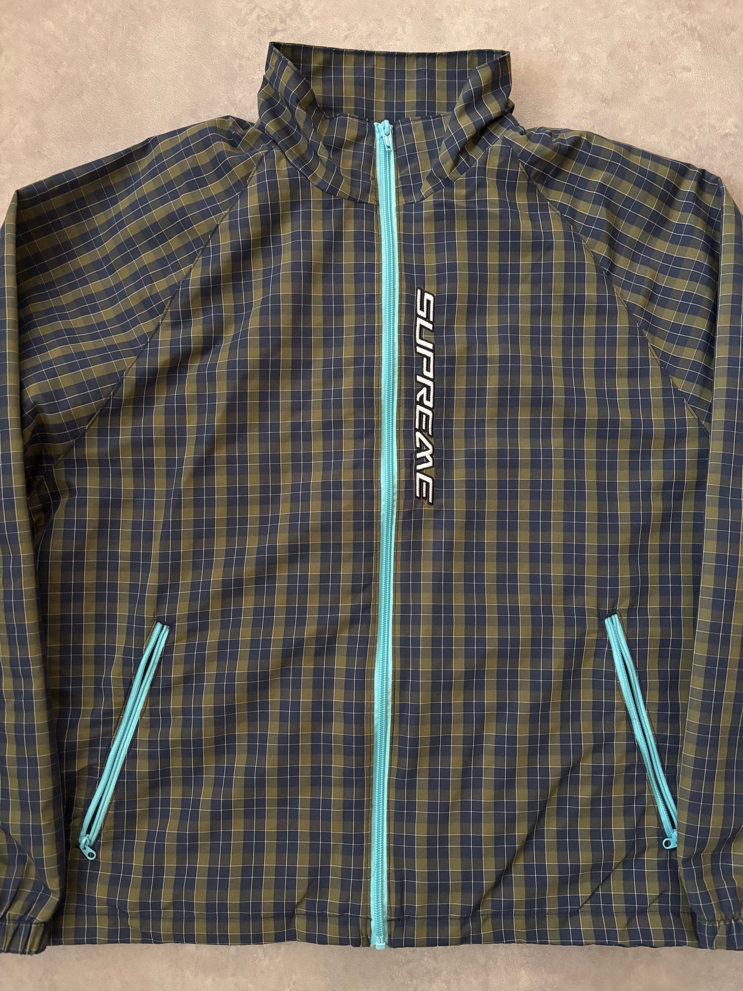 Supreme Plaid Track Jacket (Str. M)