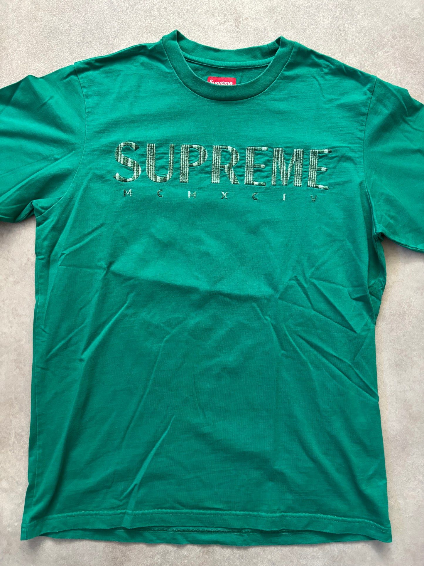 Supreme MCMXCIV Tee (Str. M)