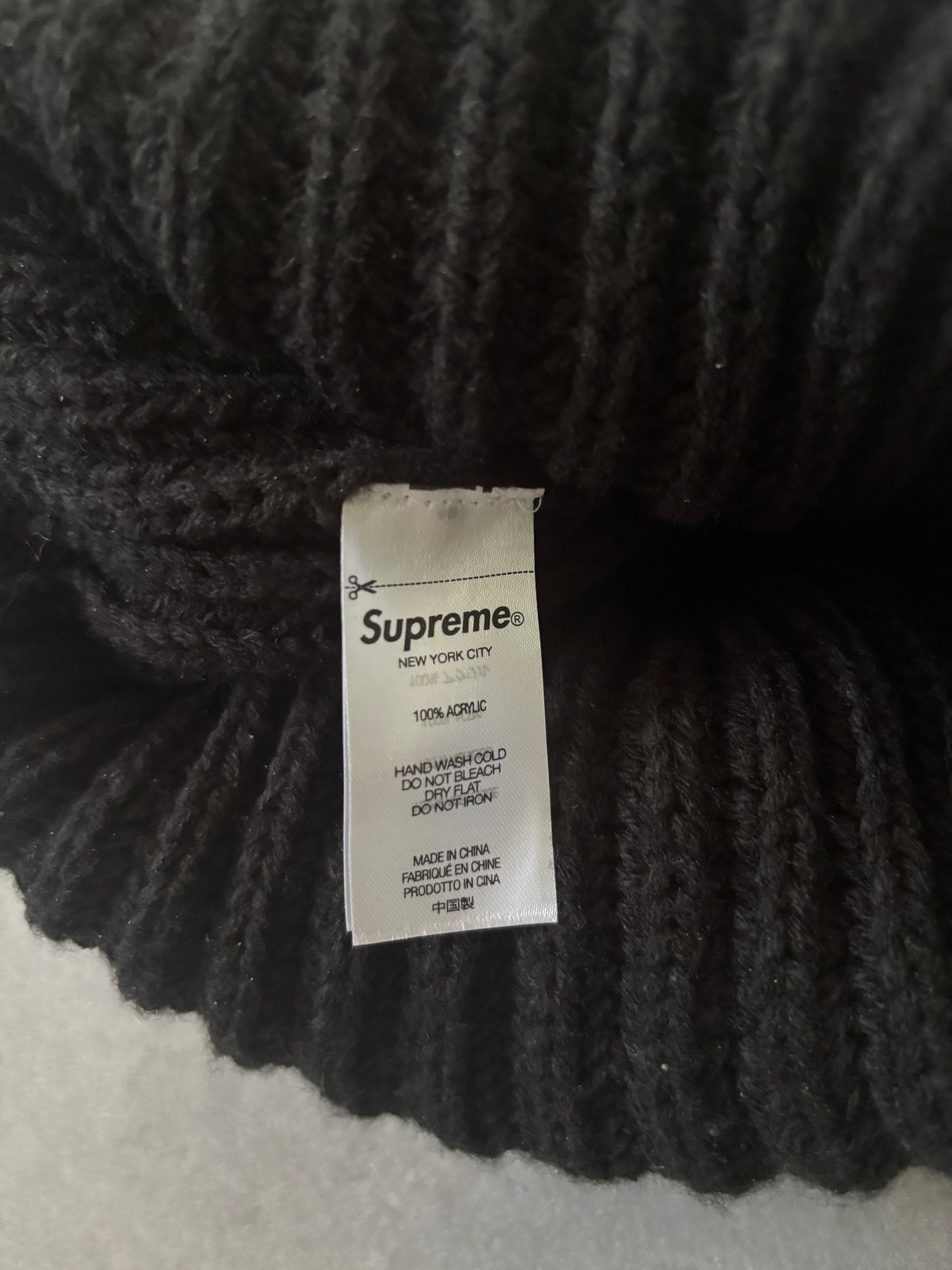 Supreme Chunky Ribbed Beanie