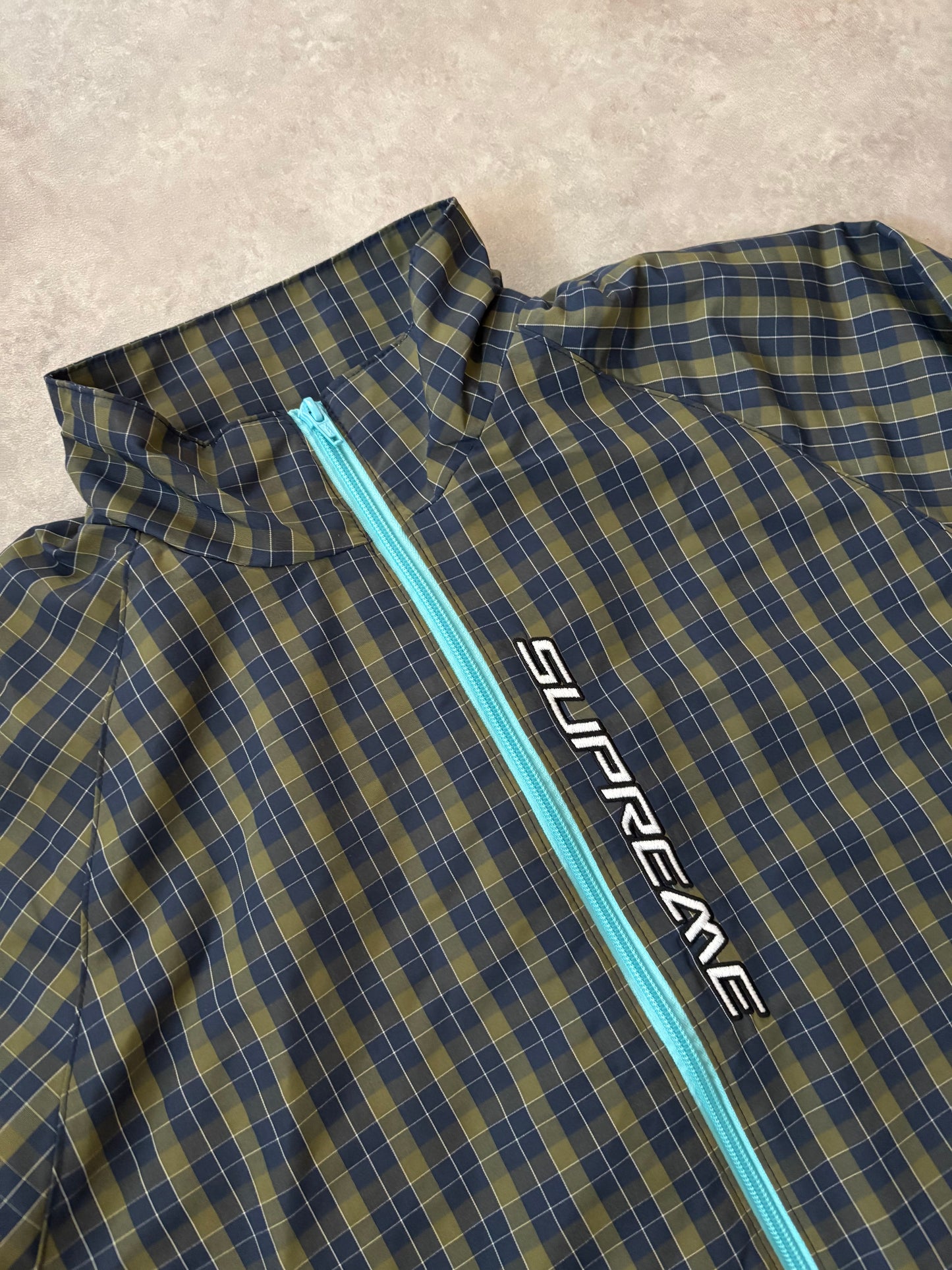 Supreme Plaid Track Jacket (Str. M)