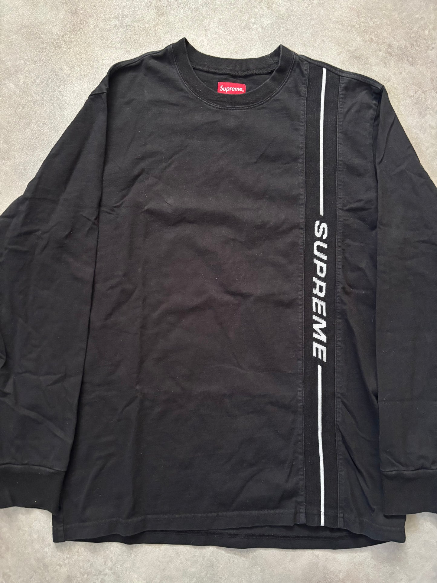 Supreme Vertical Logo Stripe L/S Top (Str. M)
