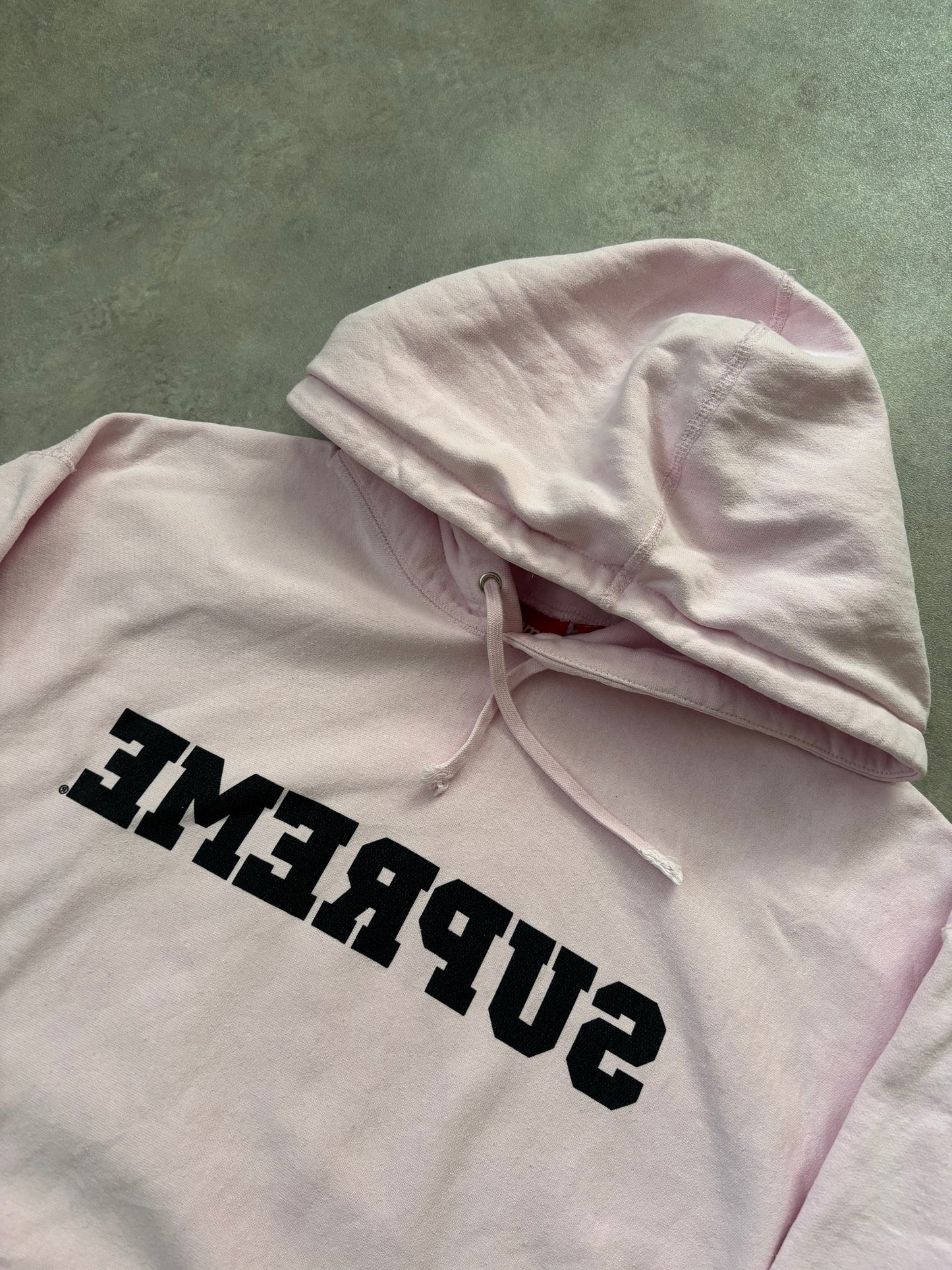 Supreme Reverse Hooded Sweatshirt (Str. L)