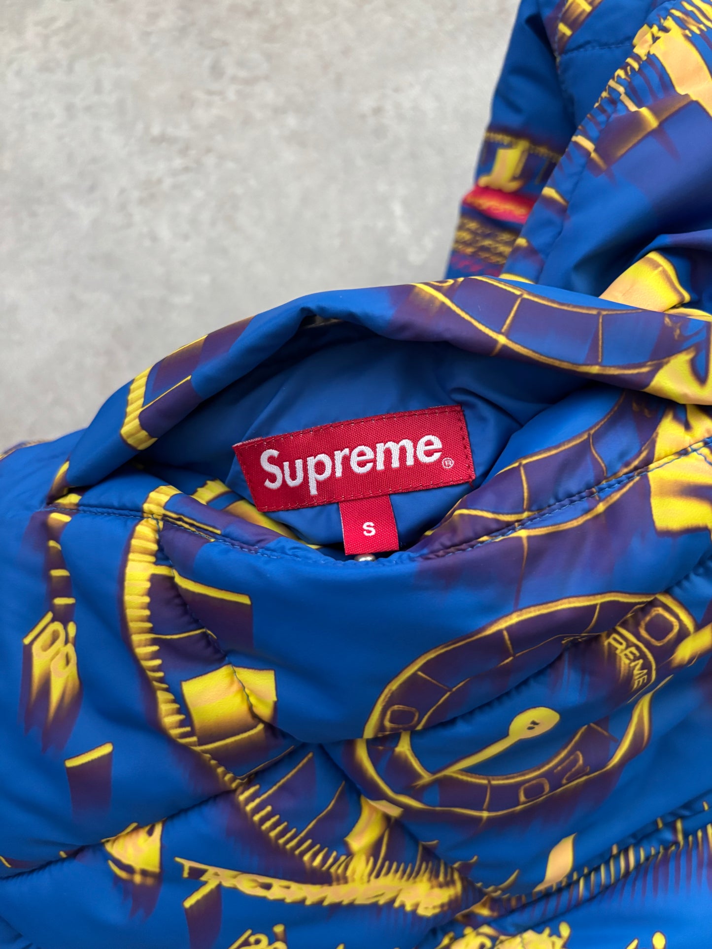 Supreme Watches Reversible Puffy Jacket (Str. S)
