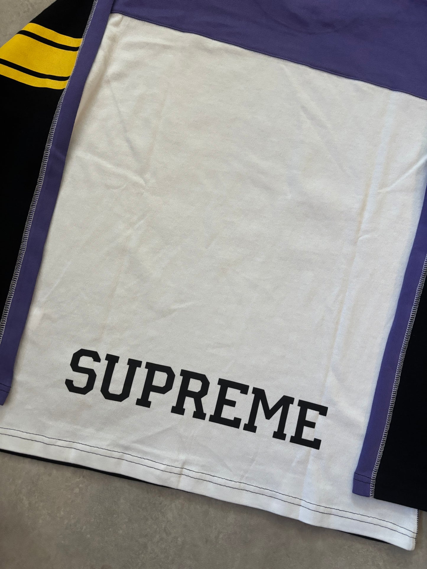 Supreme Split L/S Football Top (Str. L)