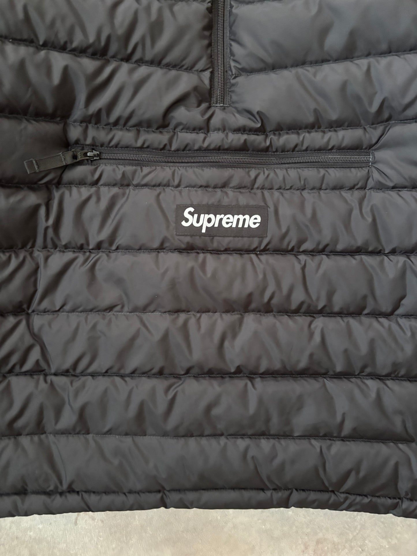 Supreme Micro Half Zip Hooded Pullover (Str. M)