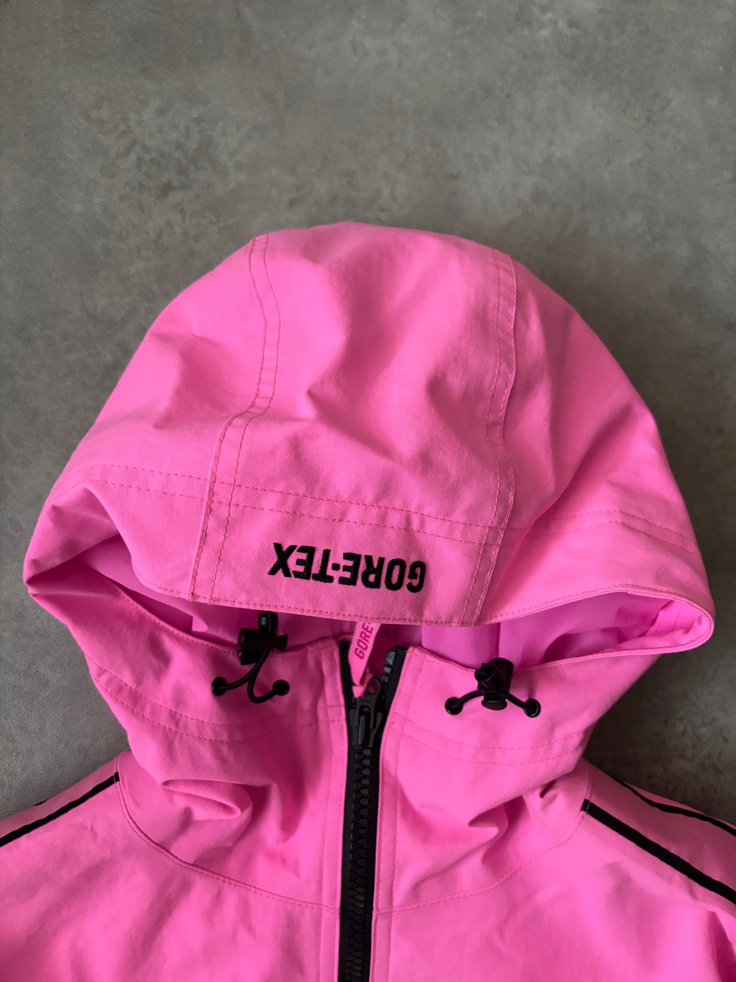 Supreme x GORE-TEX Stripe Hooded Jacket (Str. M)