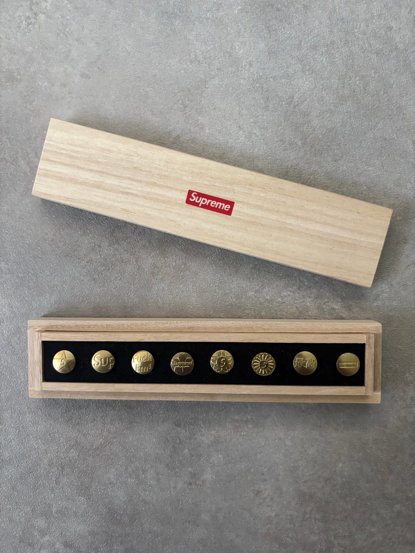 Supreme CDW Push Pin Set