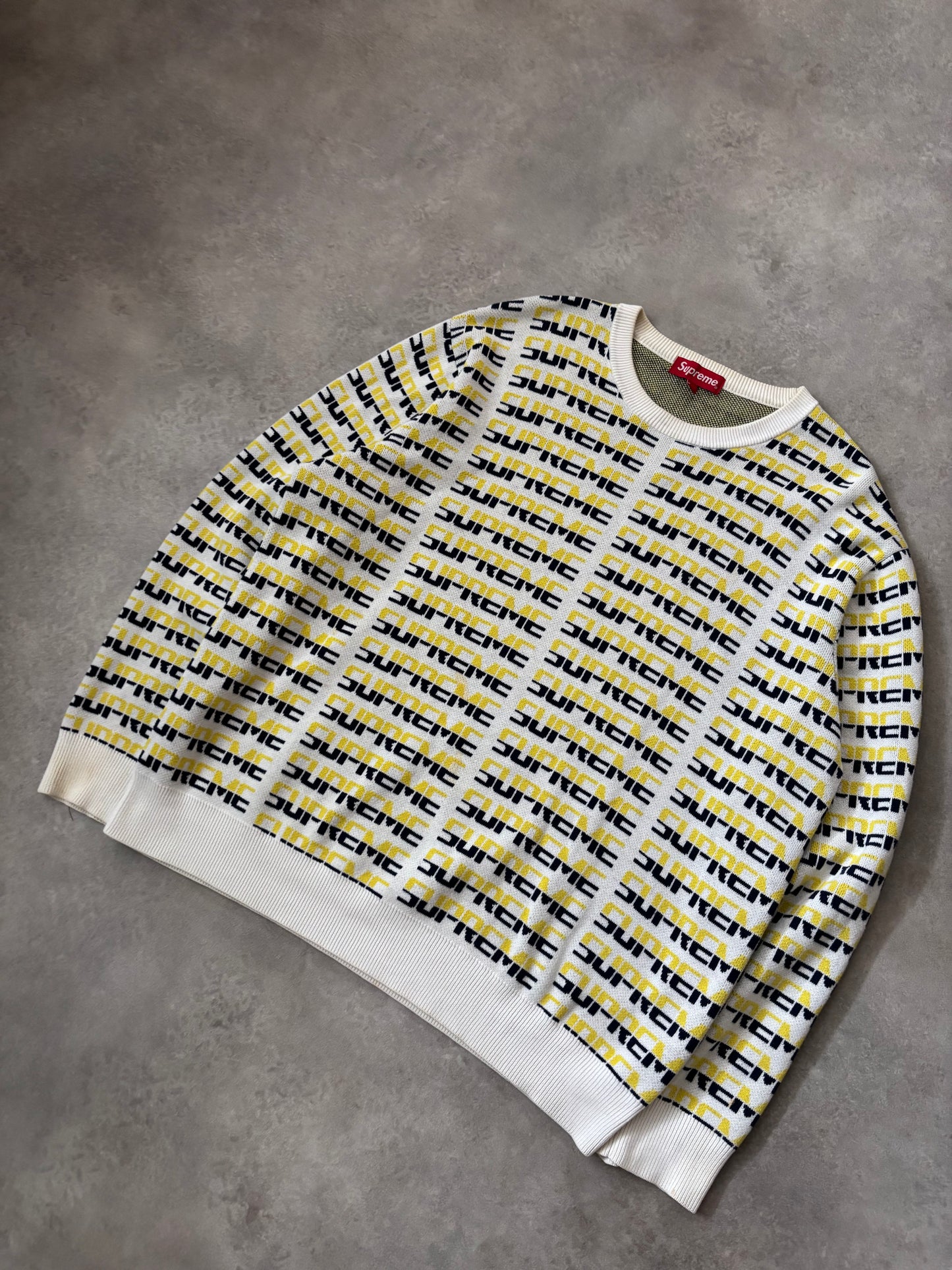 Supreme Spelling Sweatshirt (Str. L)