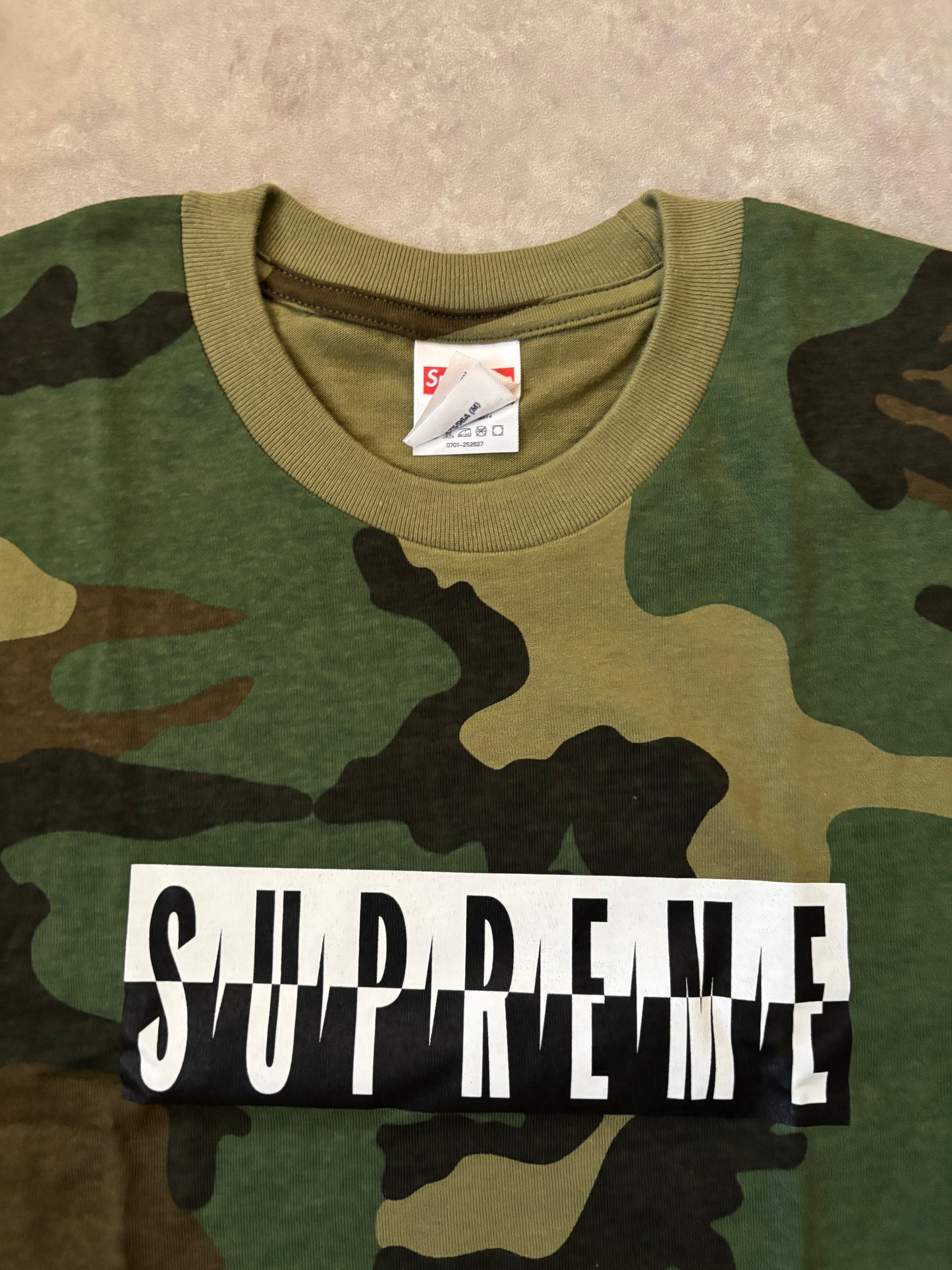 Supreme Split Tee (Str. M)