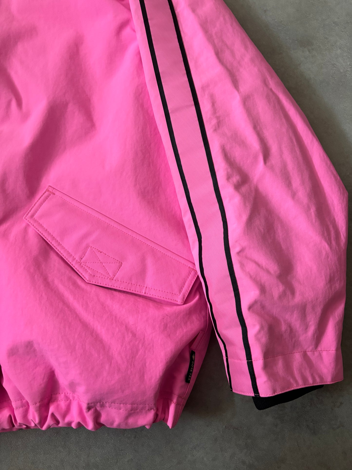 Supreme x GORE-TEX Stripe Hooded Jacket (Str. M)