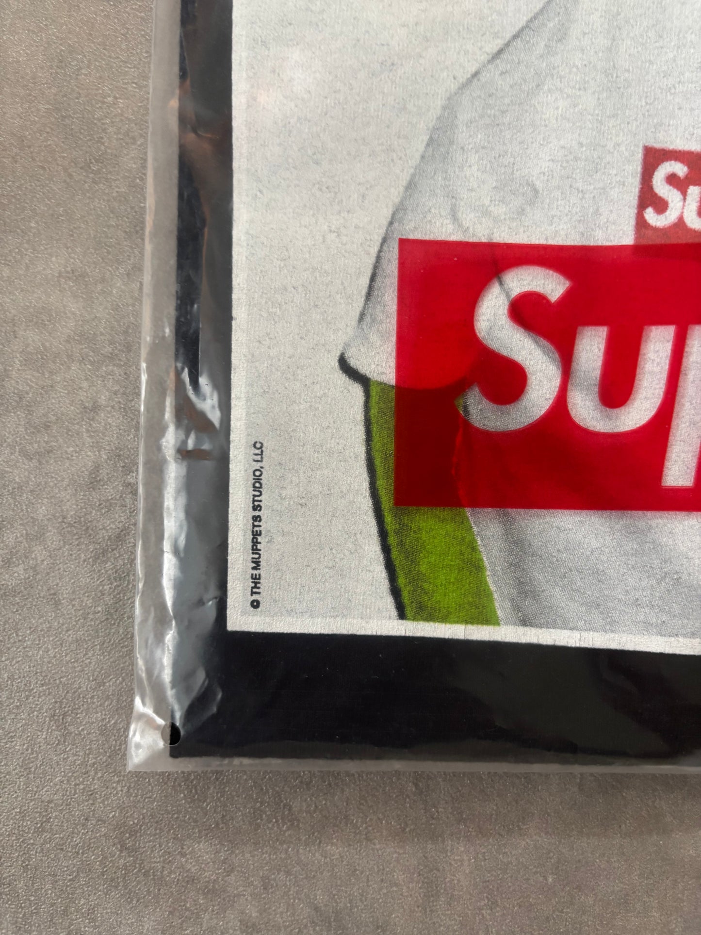 Supreme x Kermit The Frog Photo Tee (Str. L)