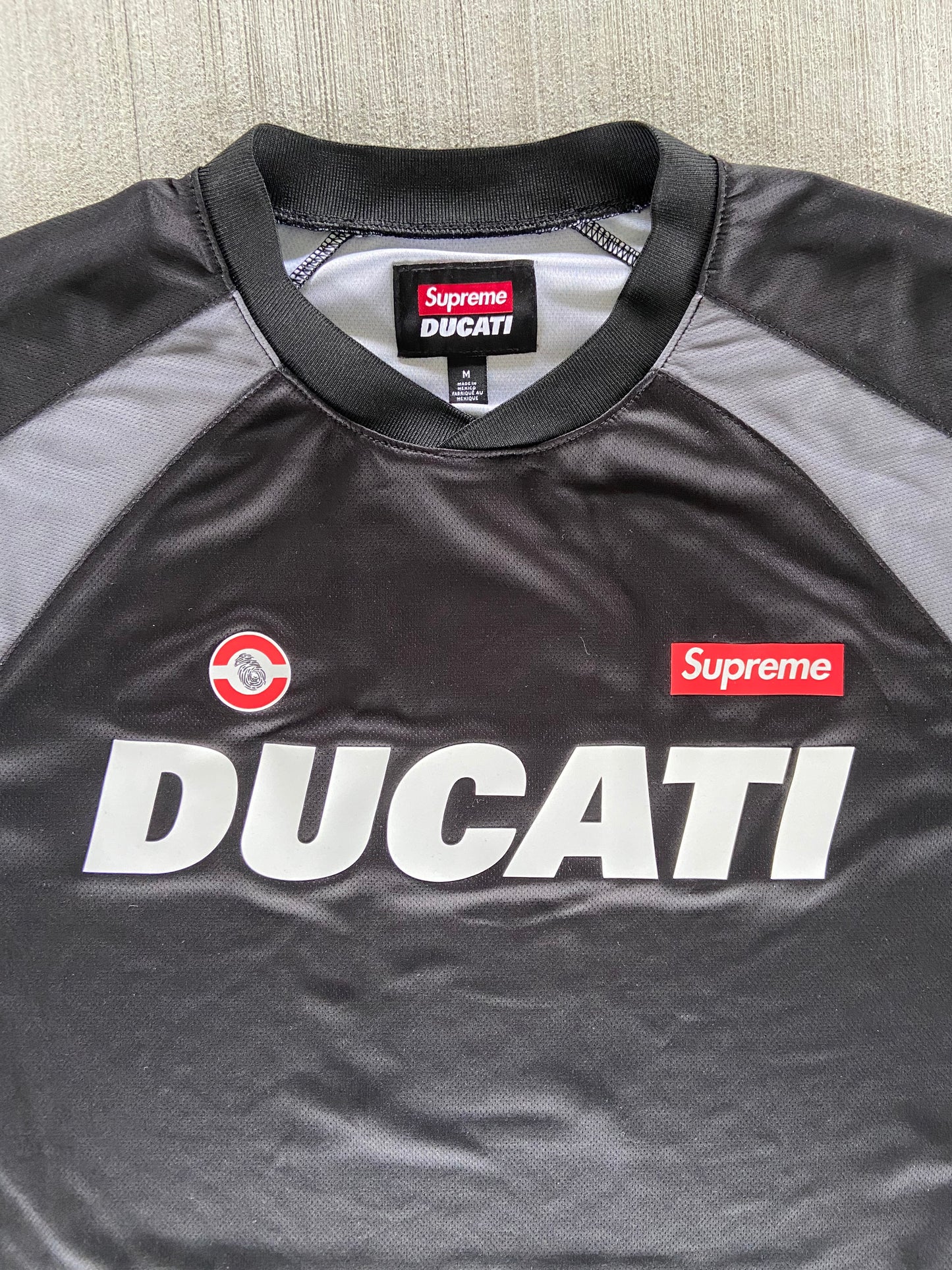 Supreme x Ducati Soccer Jersey (Str. M)