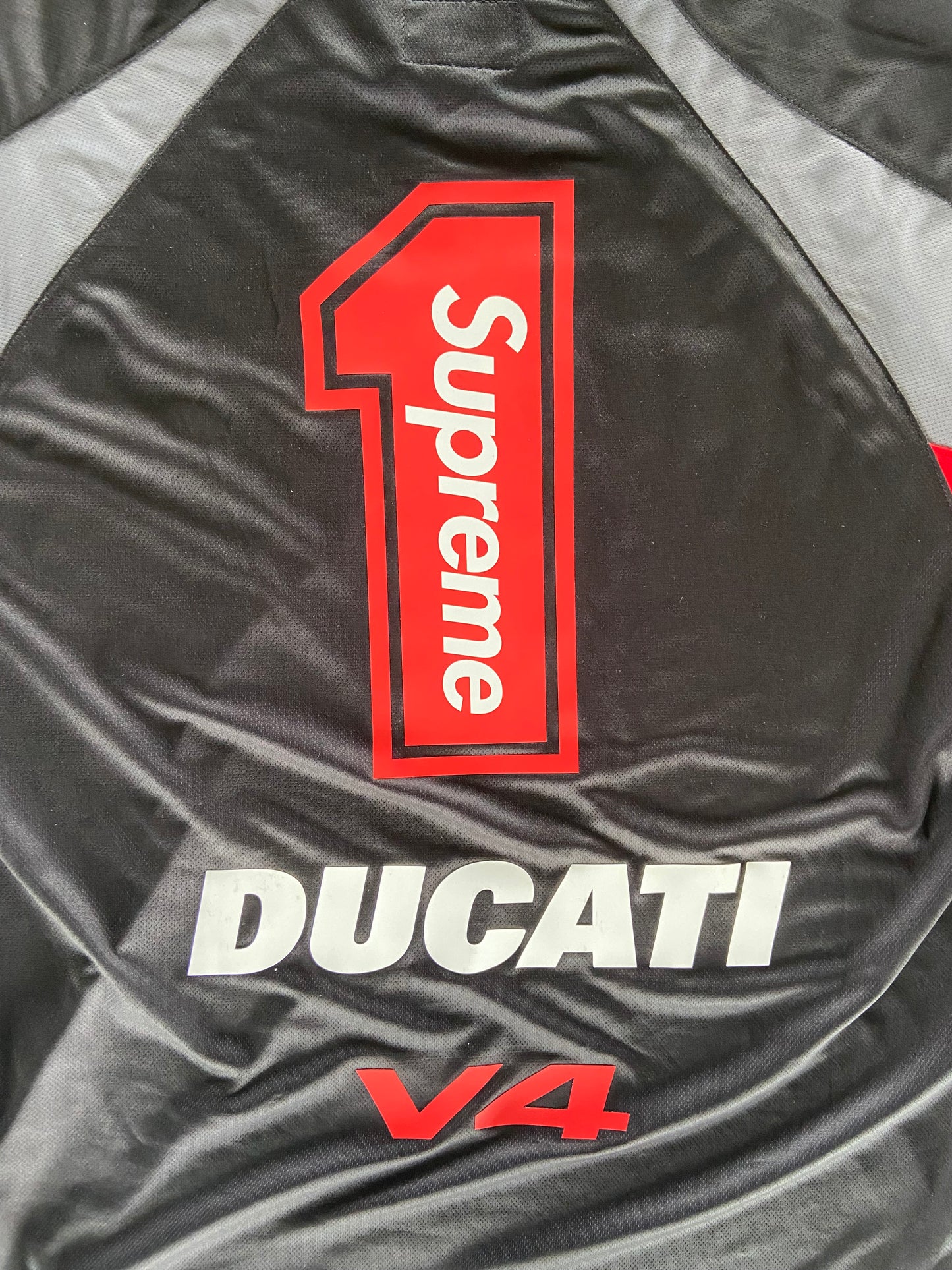 Supreme x Ducati Soccer Jersey (Str. M)