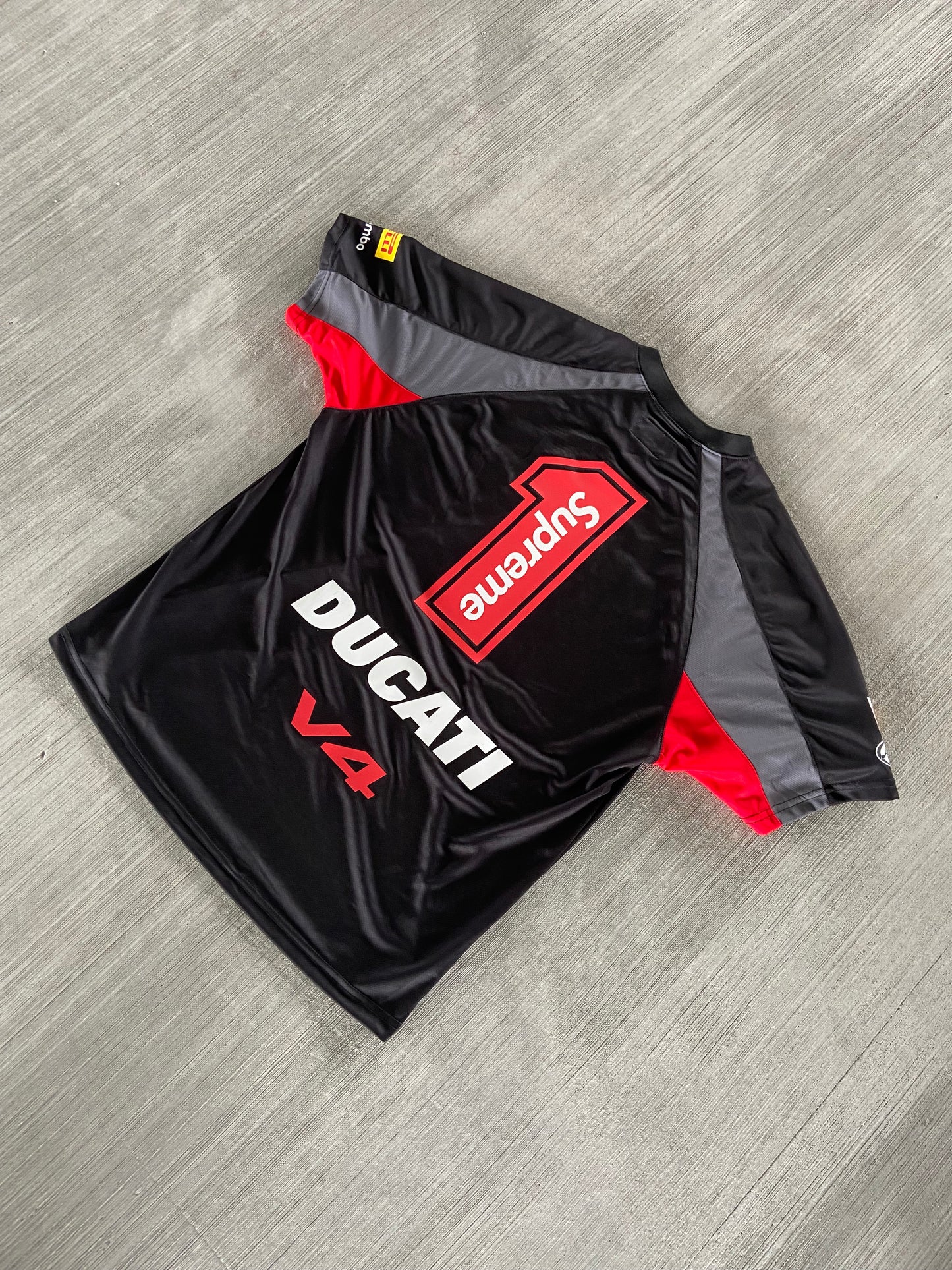 Supreme x Ducati Soccer Jersey (Str. M)