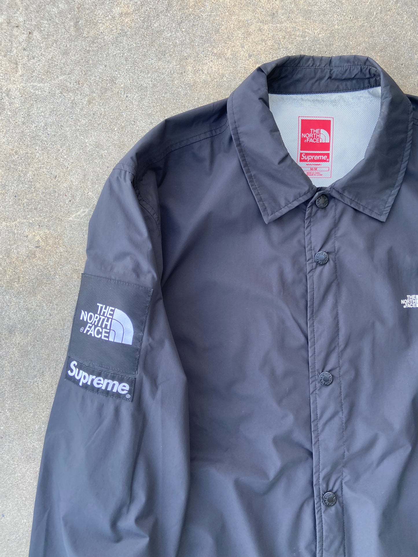 Supreme x The North Face Jakke (Str. M)