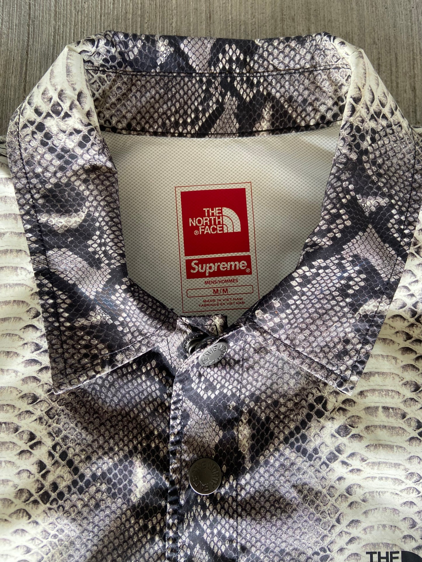 Supreme x The North Face Snakeskin (Str. M)
