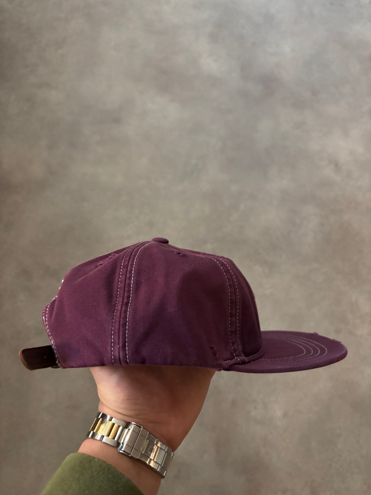 Supreme Distressed Script 6-Panel