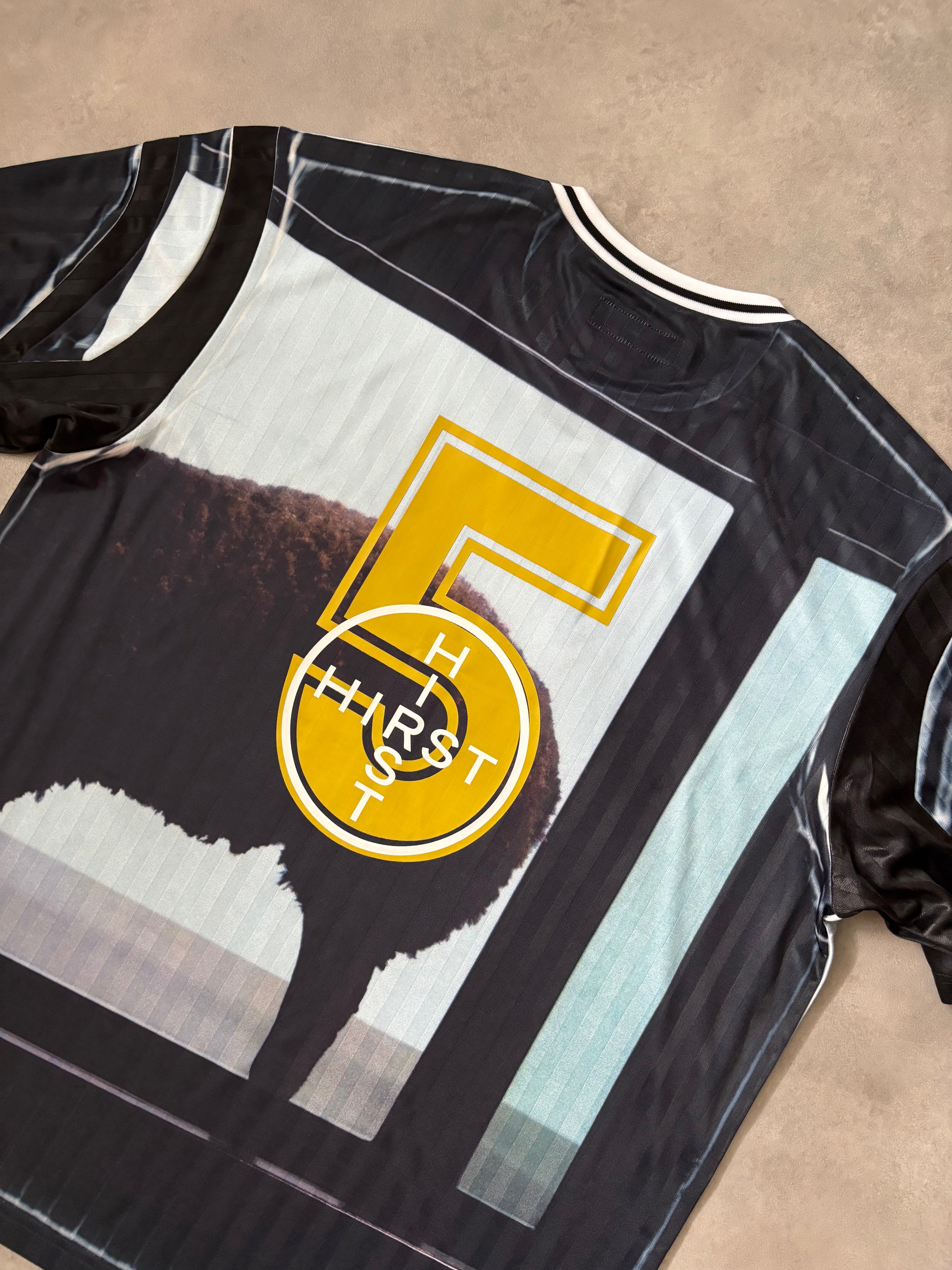 ウェア Supreme x Damien Hirst Soccer Jersey M Spring/Summer 2025 Preview – Supreme