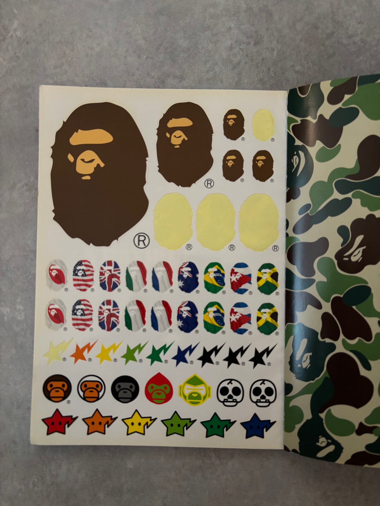 A Bathing Ape Magasin SS2005
