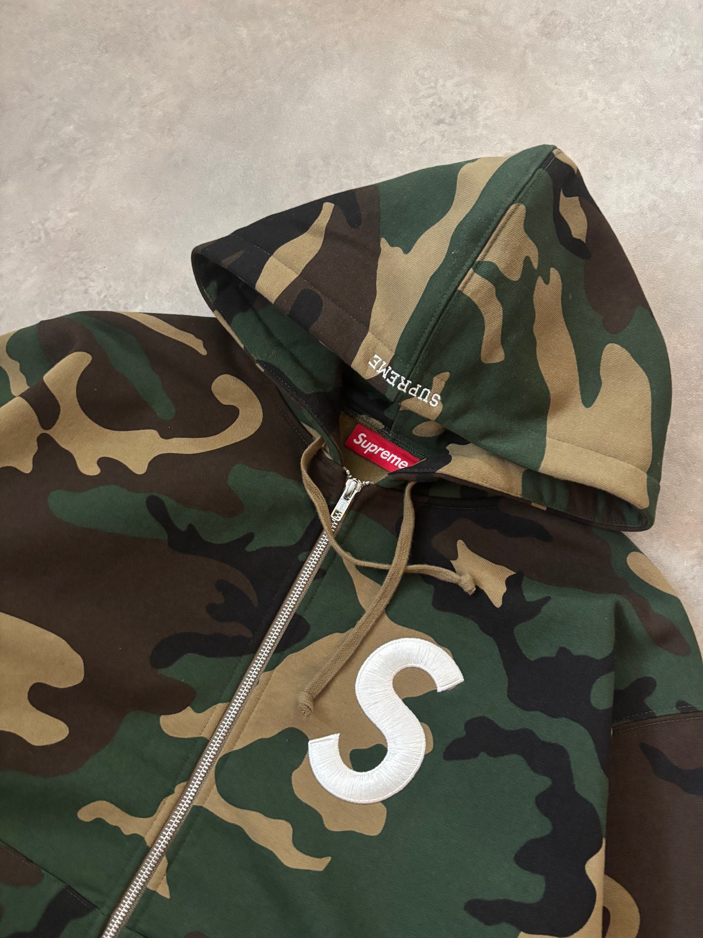 Supreme S Logo Zip Up Hooded Sweatshirt  (Str. M)
