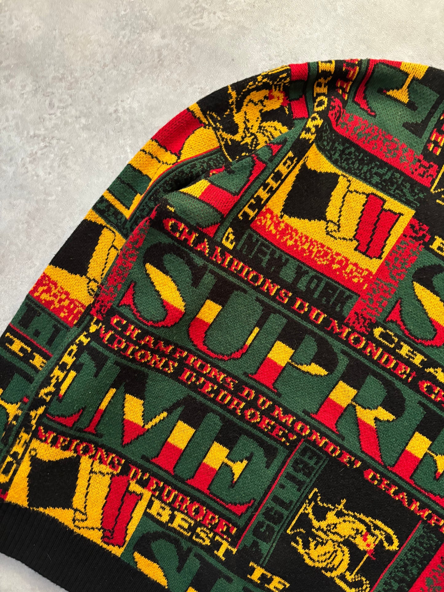 Supreme Scarf Sweater (Str. L)