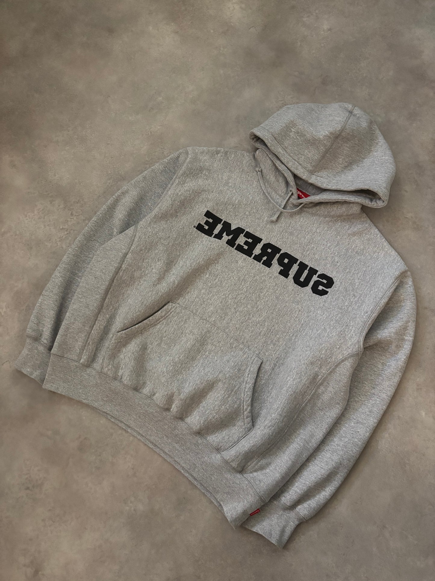 Supreme Reverse Hooded Sweatshirt (Str. M)