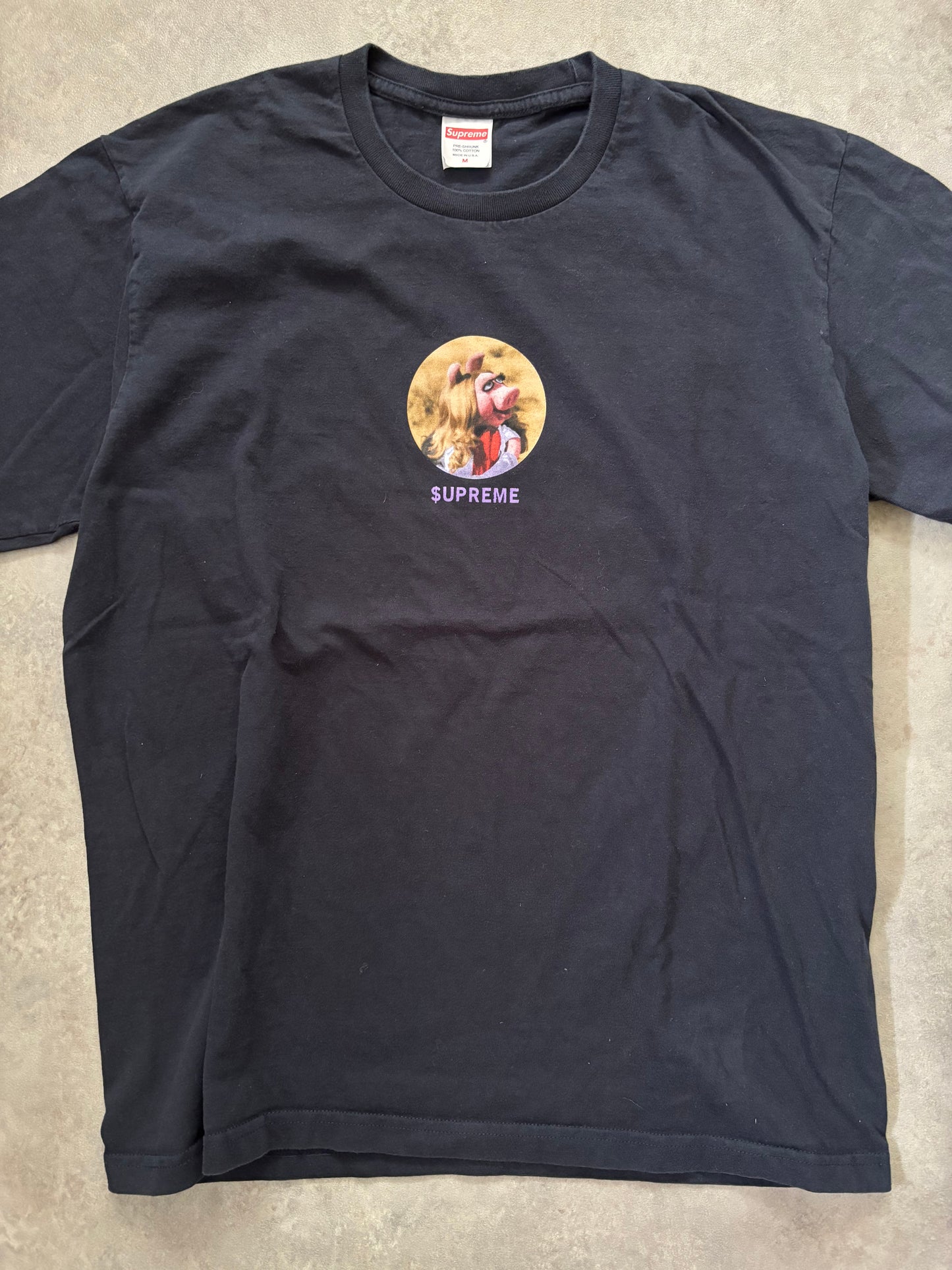 Supreme Miss Piggy Tee (Str. M)