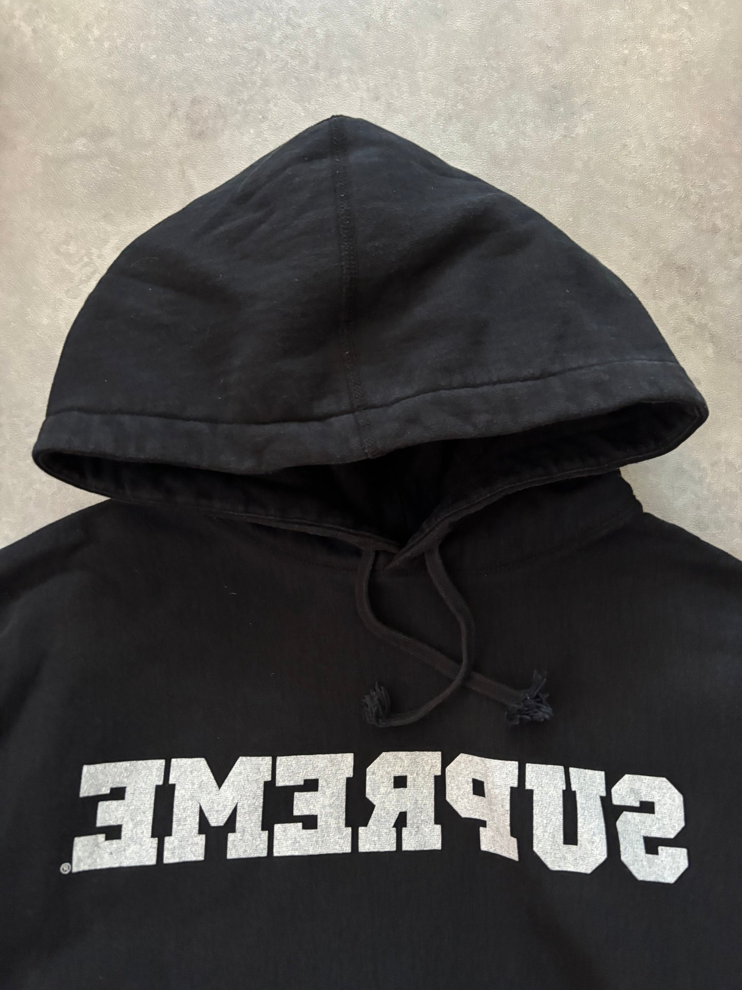 Supreme Reverse Hooded Sweatshirt (Str. S)