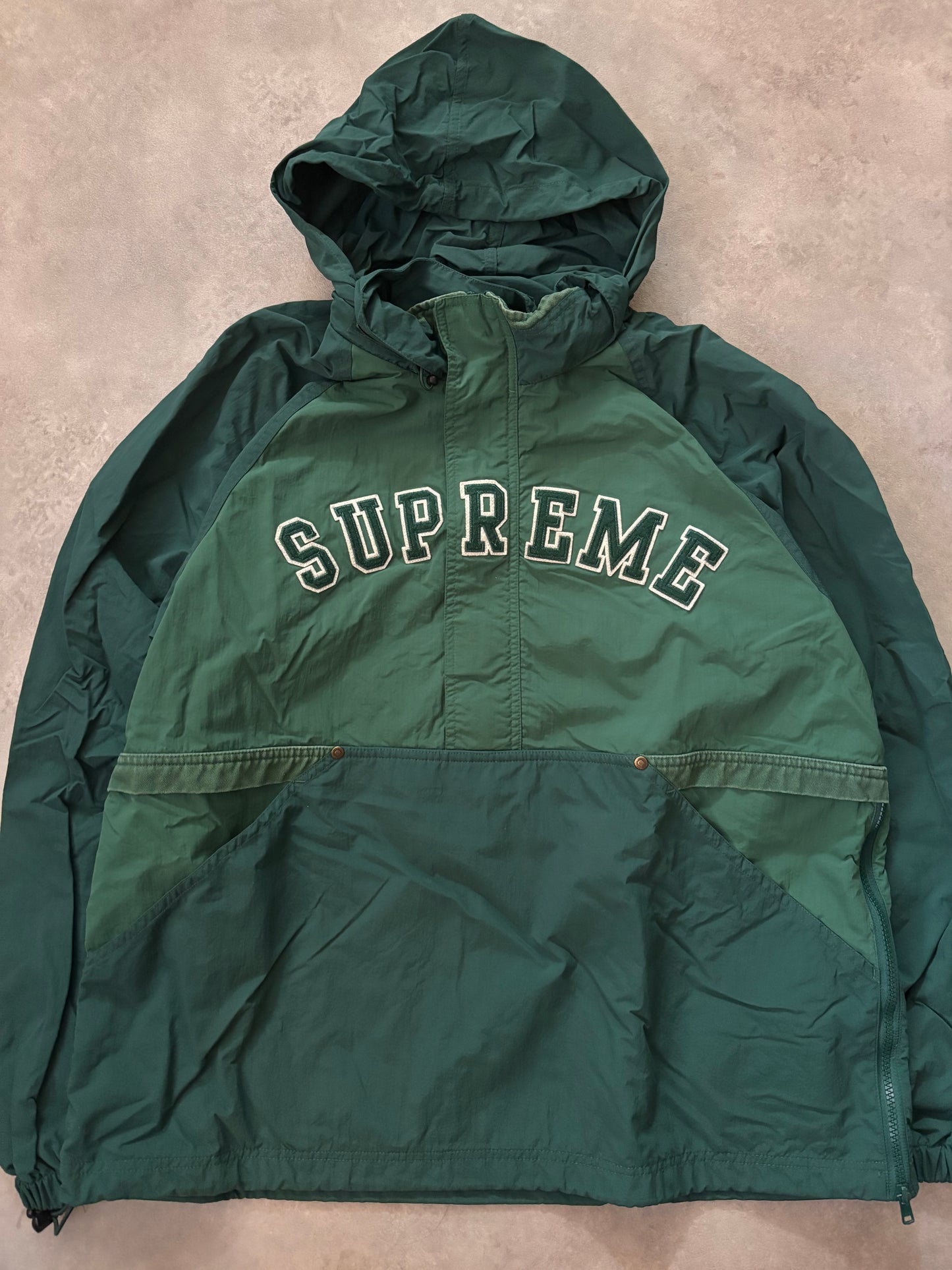 Supreme Court Half Zip Pullover Dark Green (Str. L)