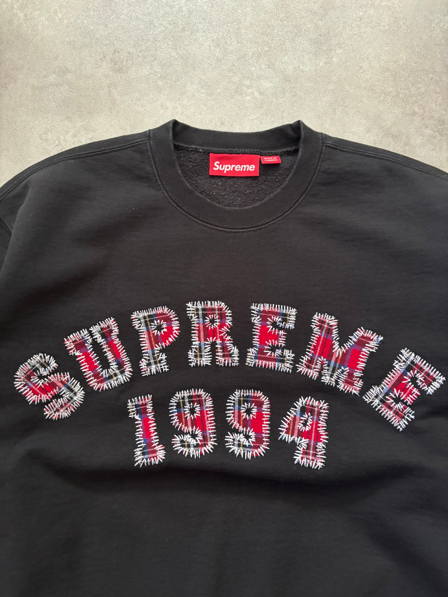Supreme Plaid Arc Crewneck (Str. M)
