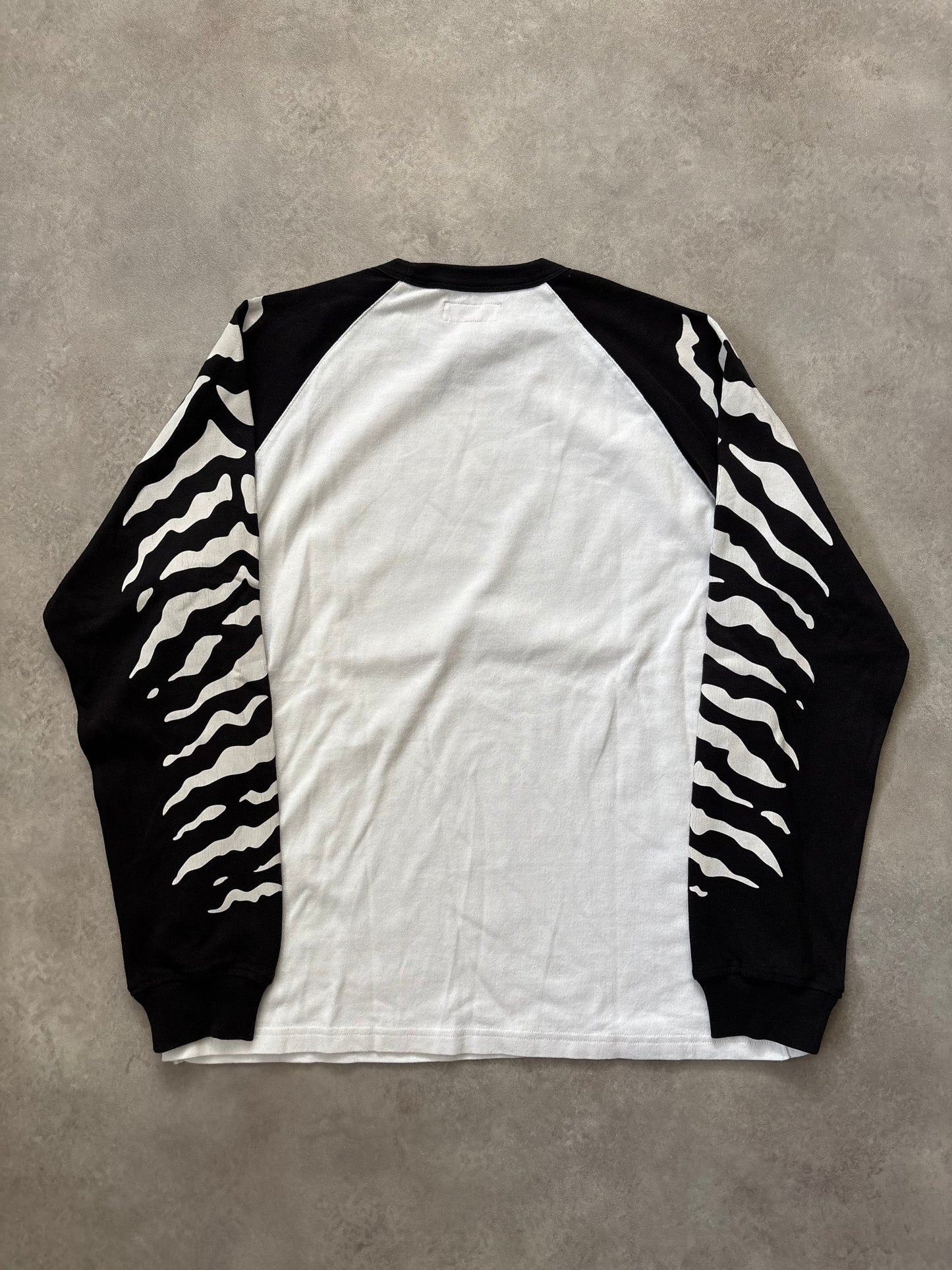 Supreme Tiger Raglan L/S Top (Str. M)