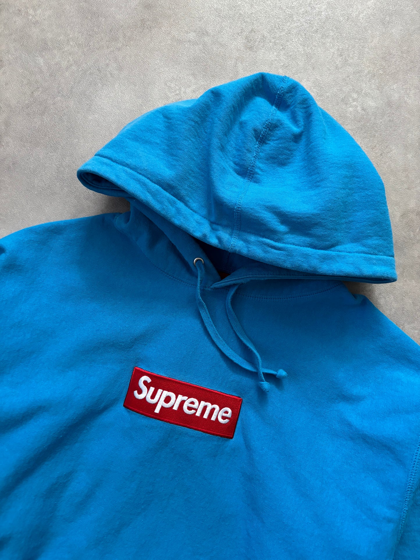 Supreme Box Logo Hooded Sweatshirt (Str. M)