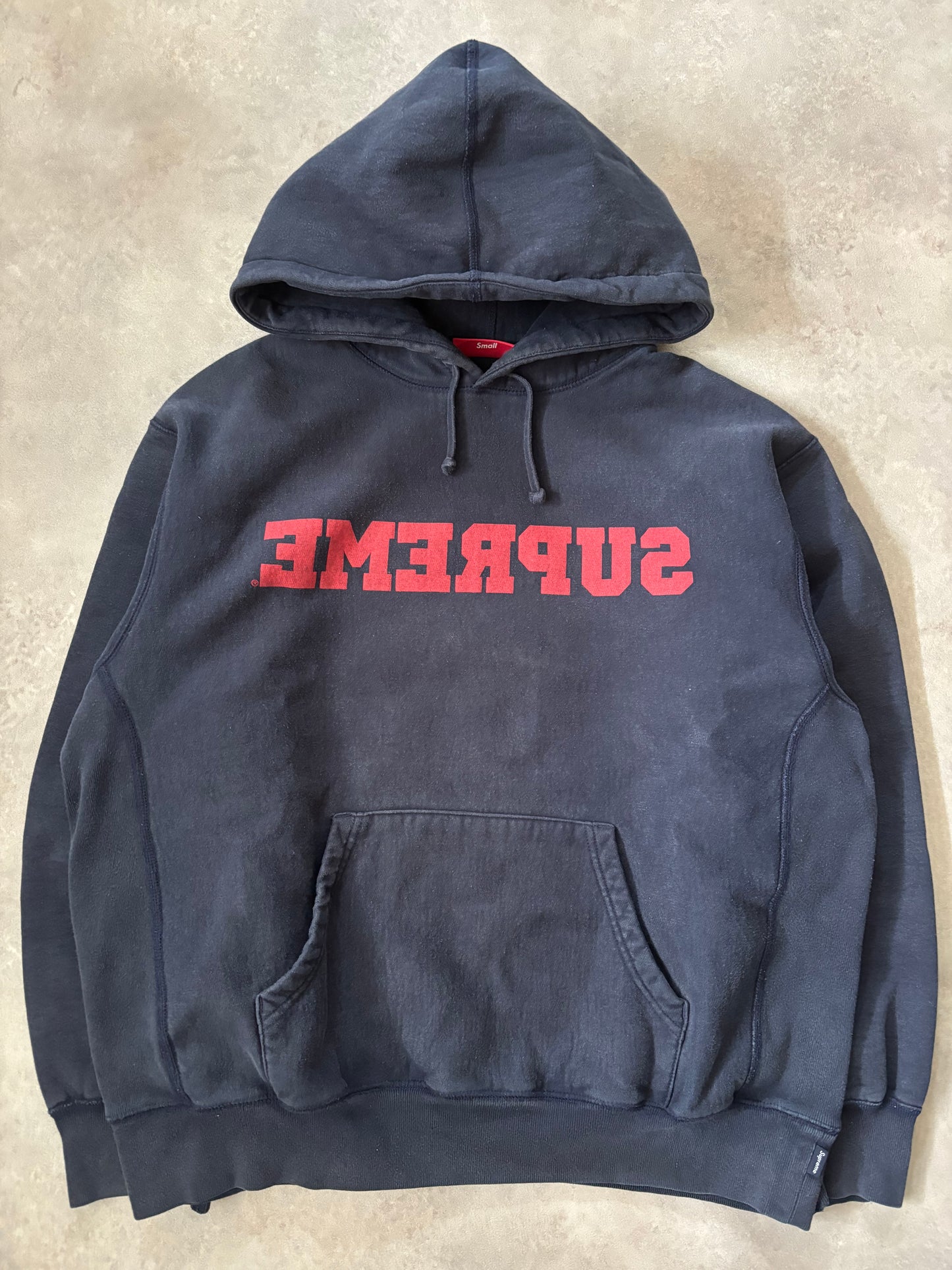Supreme Reverse Hoodie (Str. S)