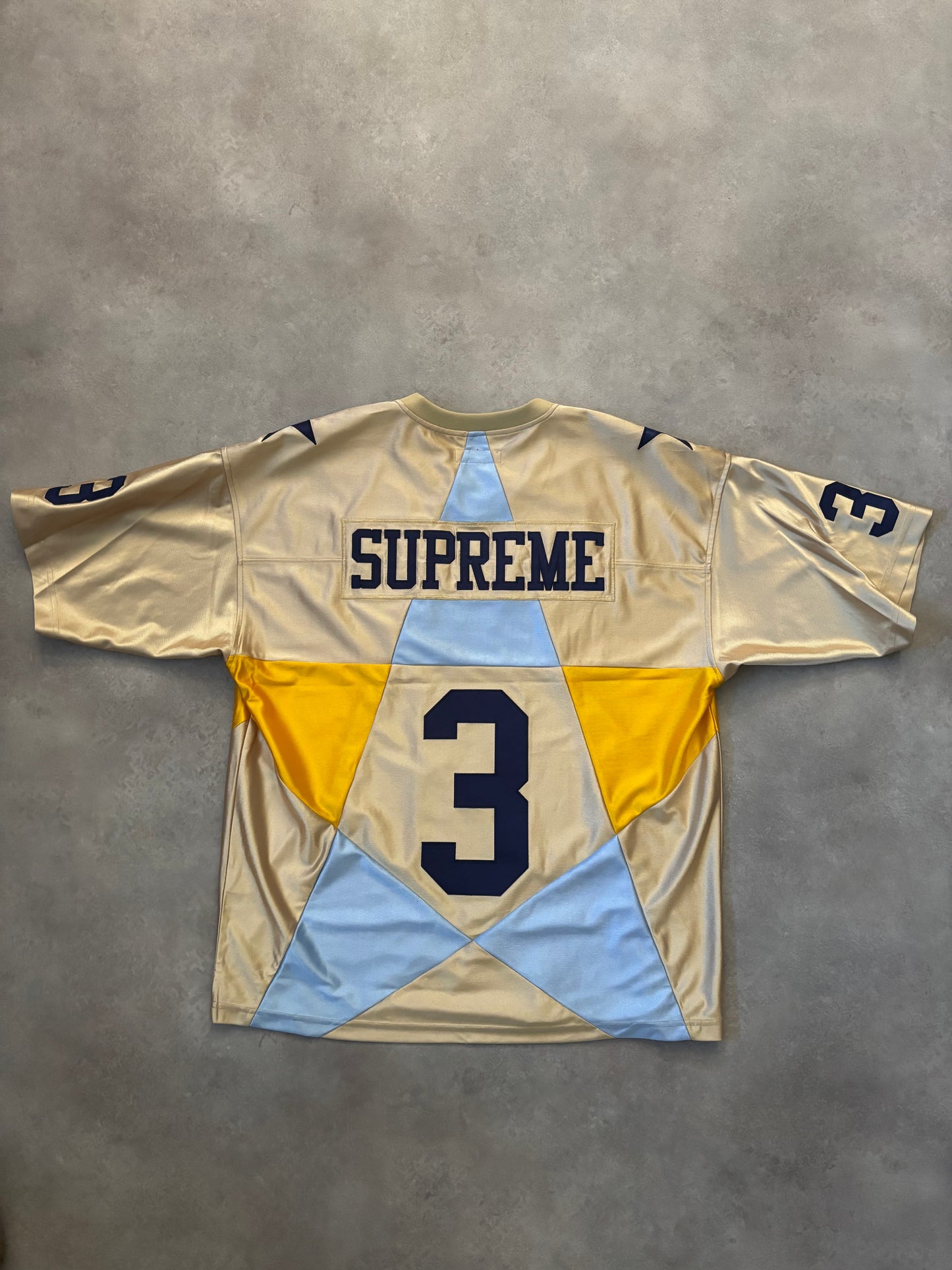 Supreme Star Football Jersey (Str. M)