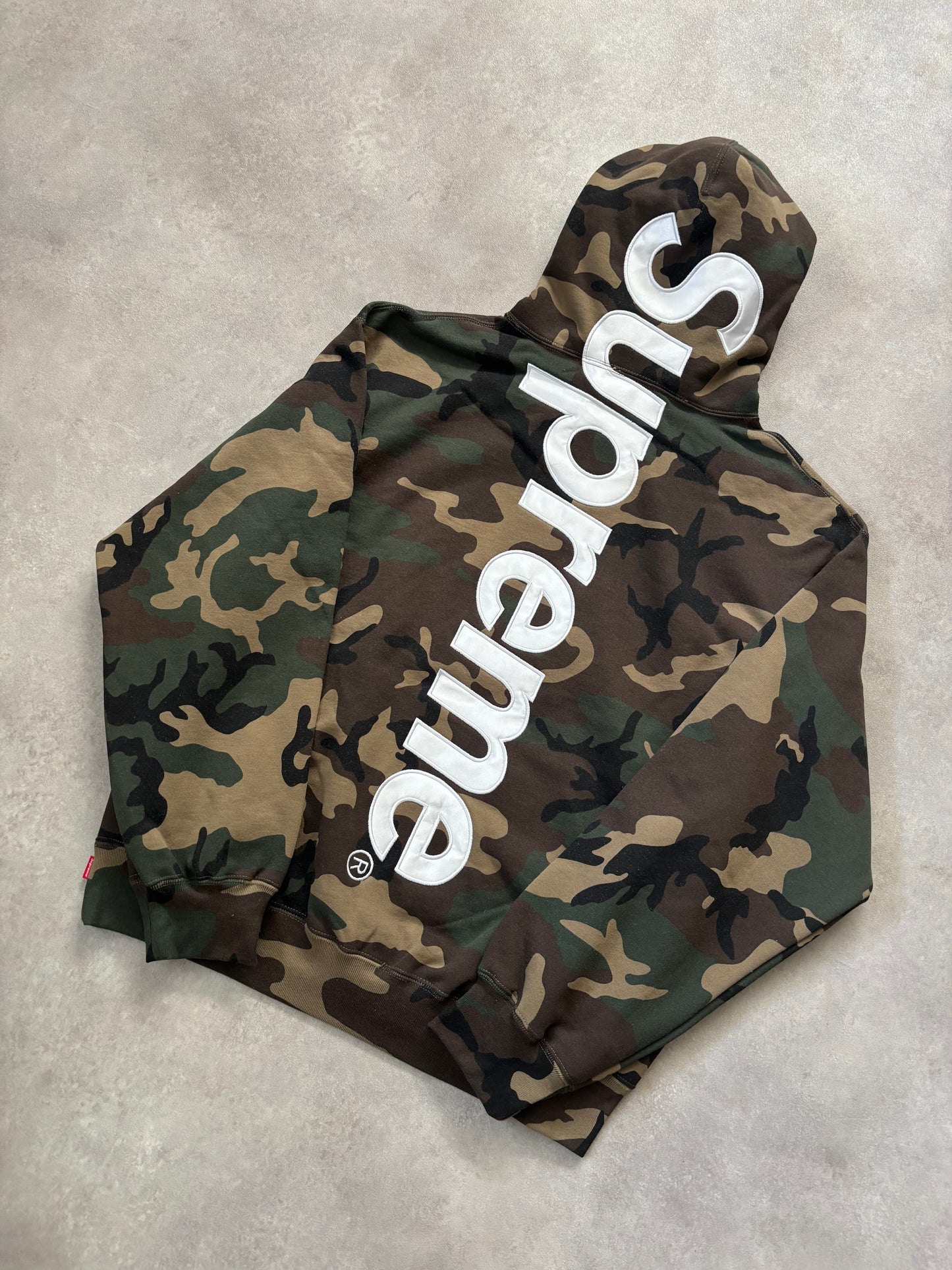 Supreme Satin Applique Hooded Sweatshirt (Str. M)