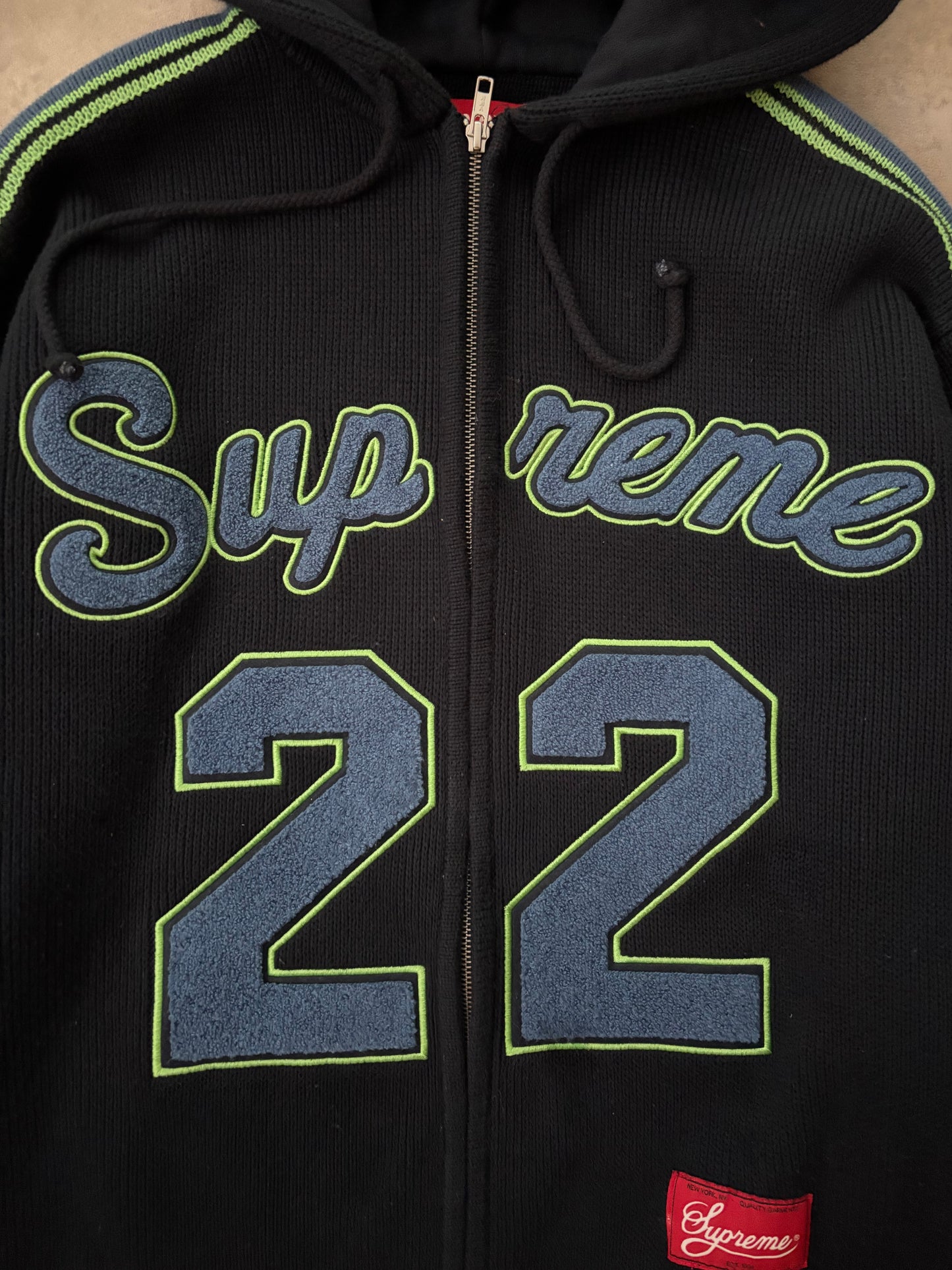 Supreme Sport Zip Up Hooded Sweater (Str. M)