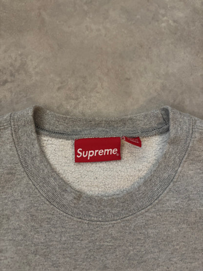 Supreme Cutout Logo Crewneck (Str. M)