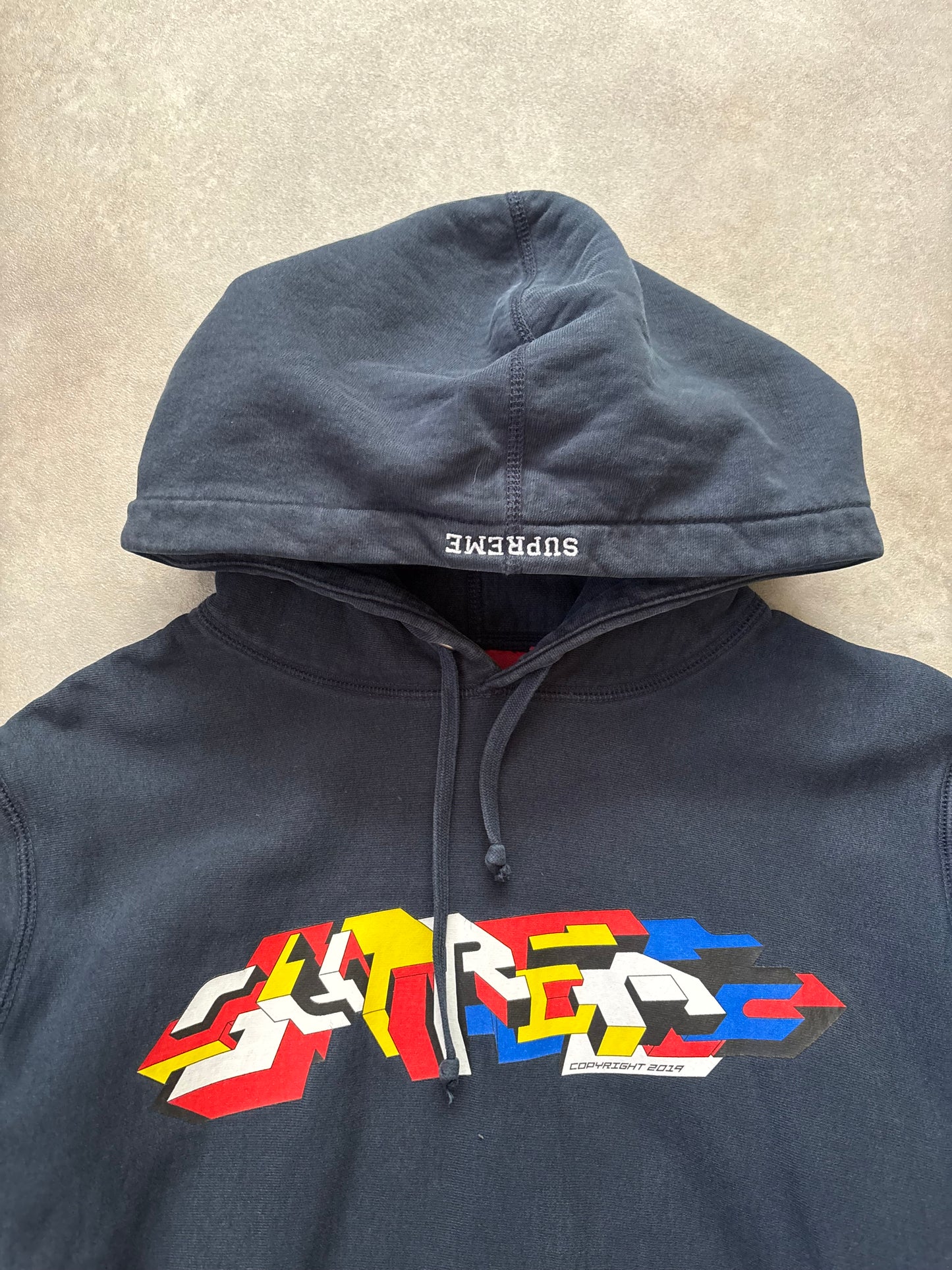 Supreme Delta Logo Hooded Sweatshirt (Str. M)
