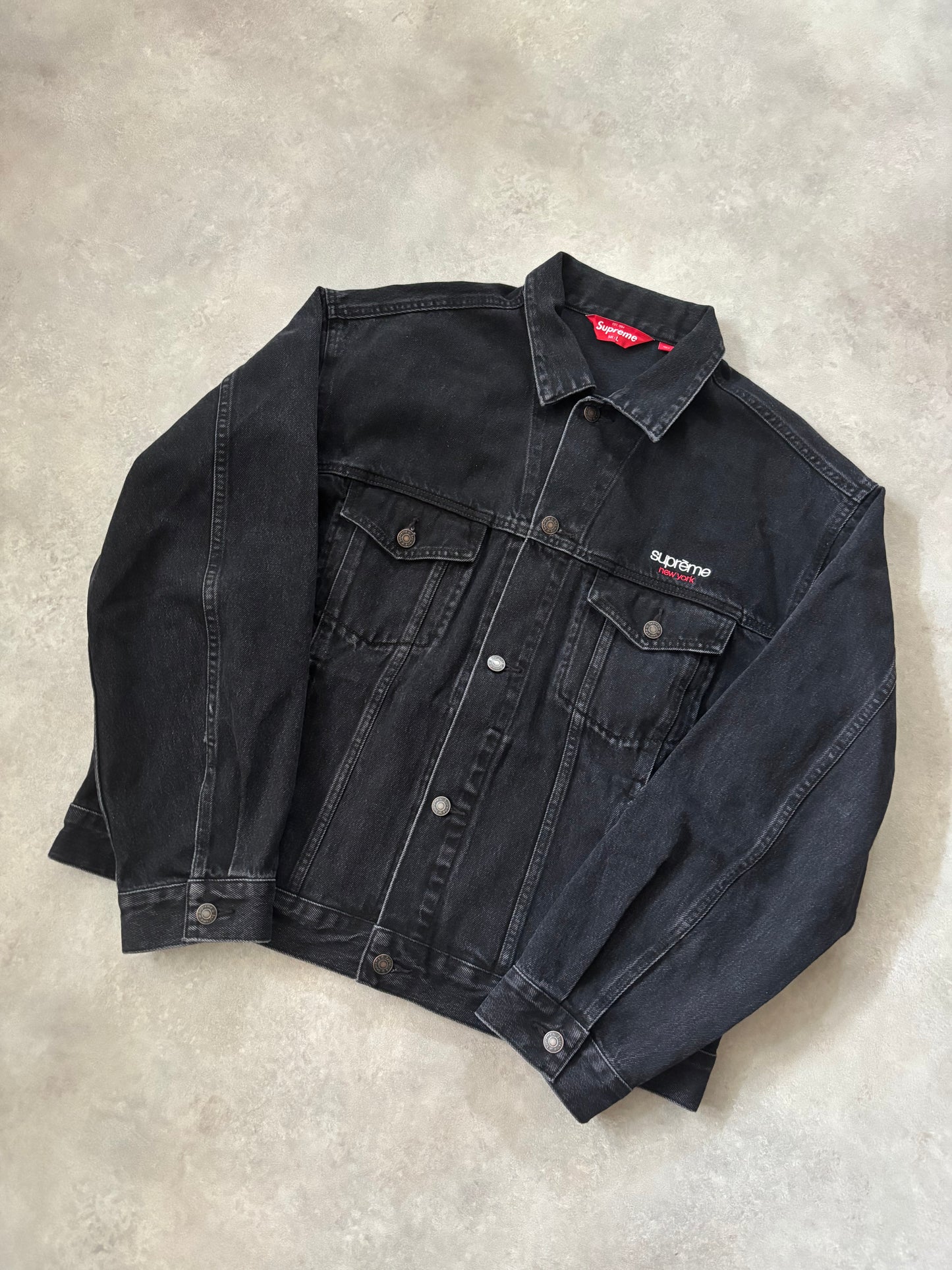 Supreme Denim Trucker Jacket (Str. L)