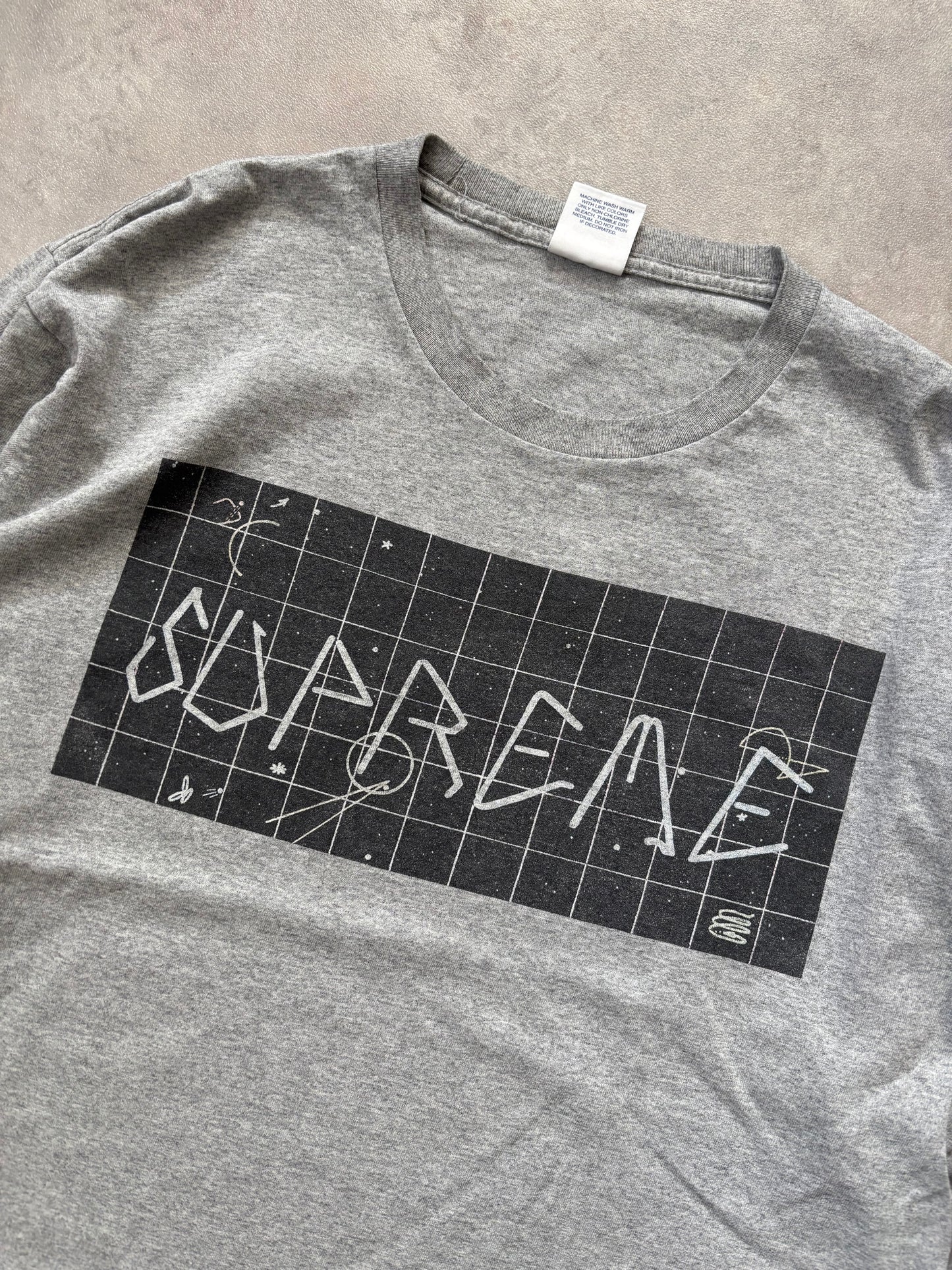 Supreme Blade Grid LS Tee (Str. L)