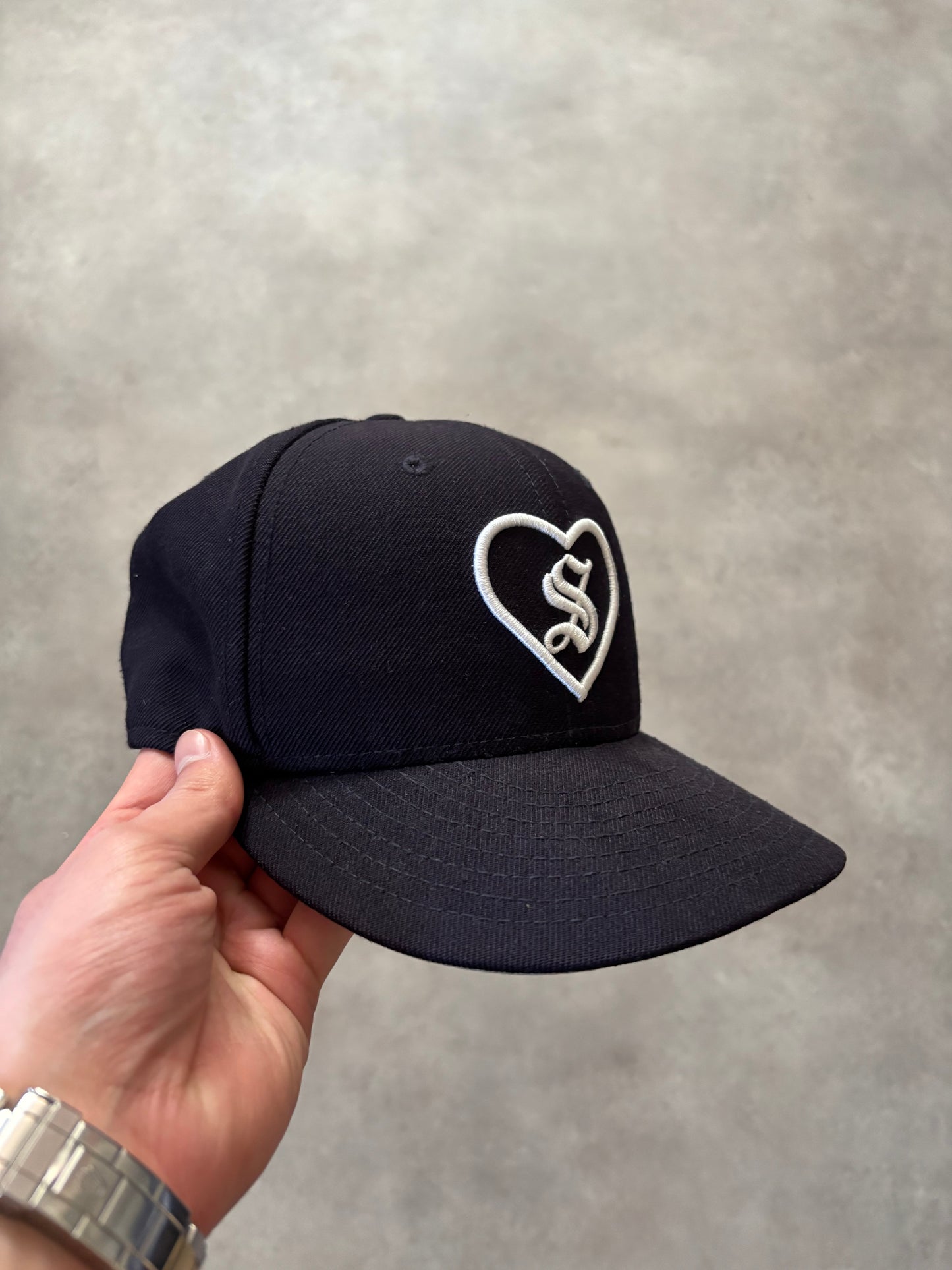 Supreme New Era Heart Fitted Cap (Str. 7-1/4)