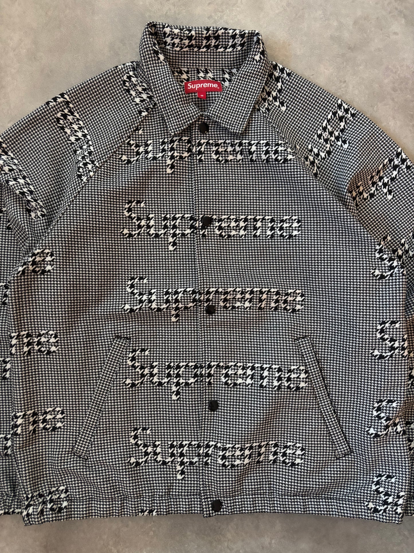Supreme Houndstooth Logos Snap Front Jacket (Str. M)