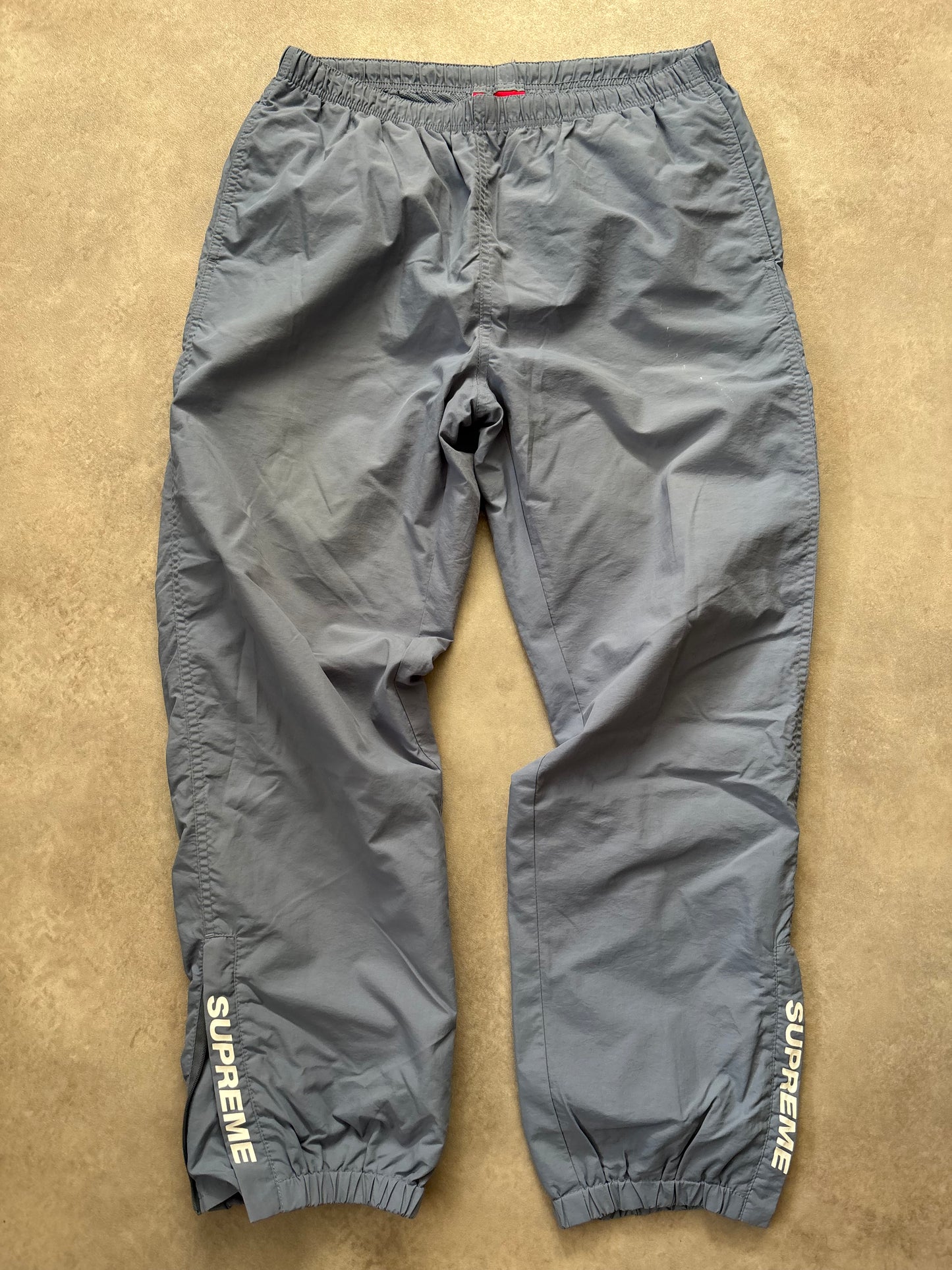Supreme Warm Up Pant (Str. M)