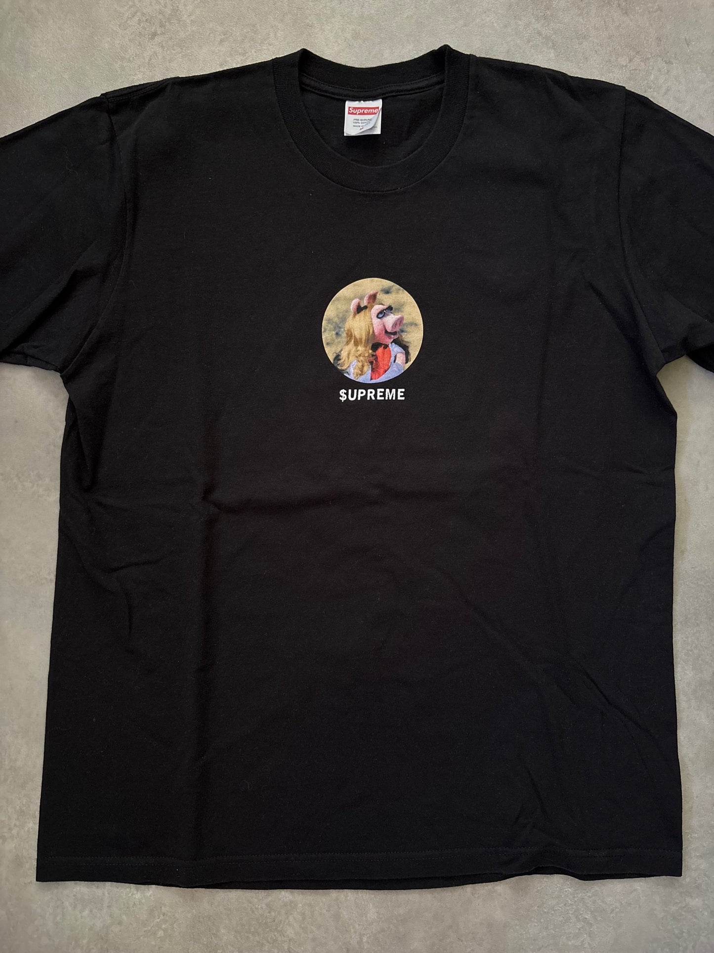 Supreme Miss Piggy Tee (Str. M)