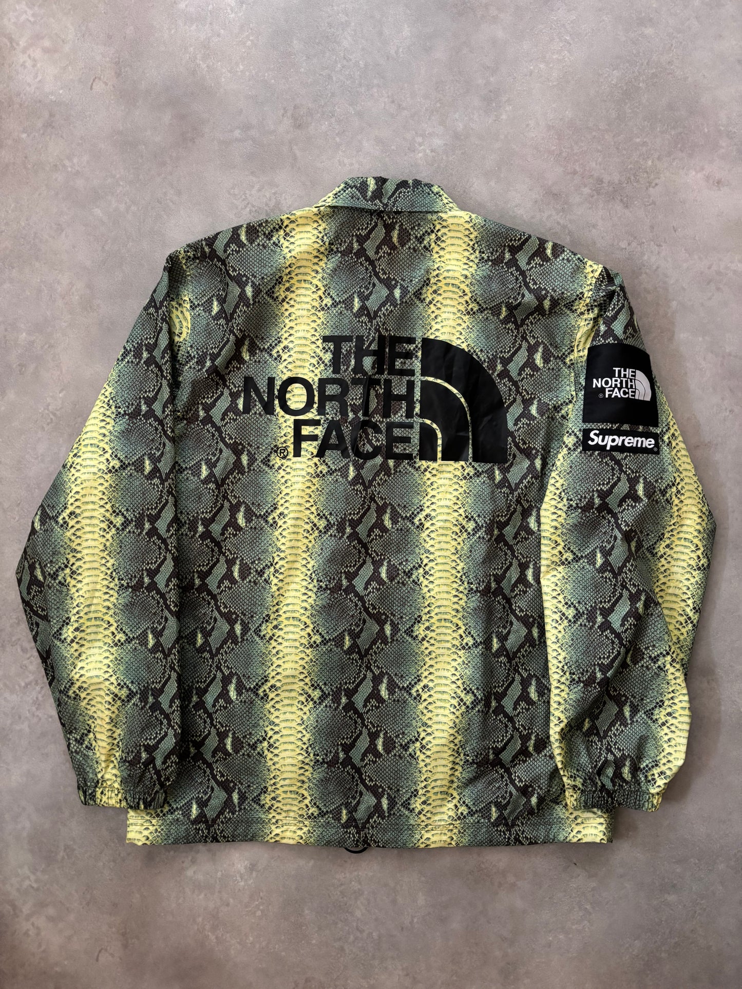 Supreme x The North Face Snakeskin (Str. M)