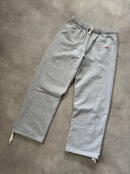 Supreme Small Box Drawstring Sweatpant (Str. M)