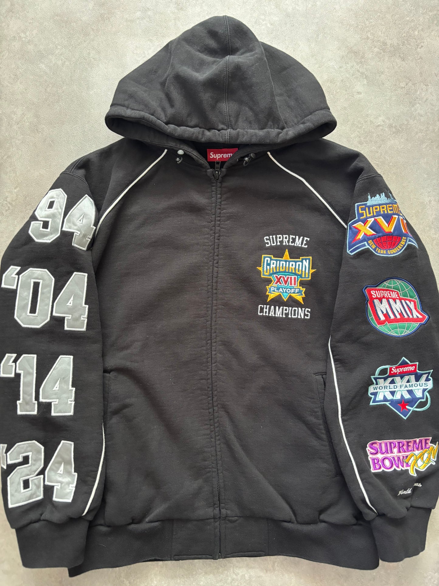 Supreme Playoffs Zip Up Hooded Sweatshirt (Str. S)